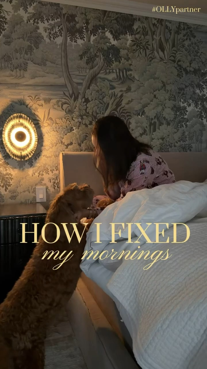 #ad My mornings were a mess. Rushed, stressed, and reaching for my phone more than I’d like.

So I changed a few small things and it’s made a bigger difference than I expected:
	1.	Up before the house
	2.	No phone for the first 30
	3.	Make the bed, always
	4.	Shower immediately (no exceptions)
	5.	Get dressed for the day

The shower reset has been big for me lately. I’ve been using the new COMFY scent from OLLY. It smells amazing, feels cozy, & helps start my morning in a more peaceful way.

Nothing drastic, just a better start to the day 🤍 @ollywellness #Paidlink #OllyPartner