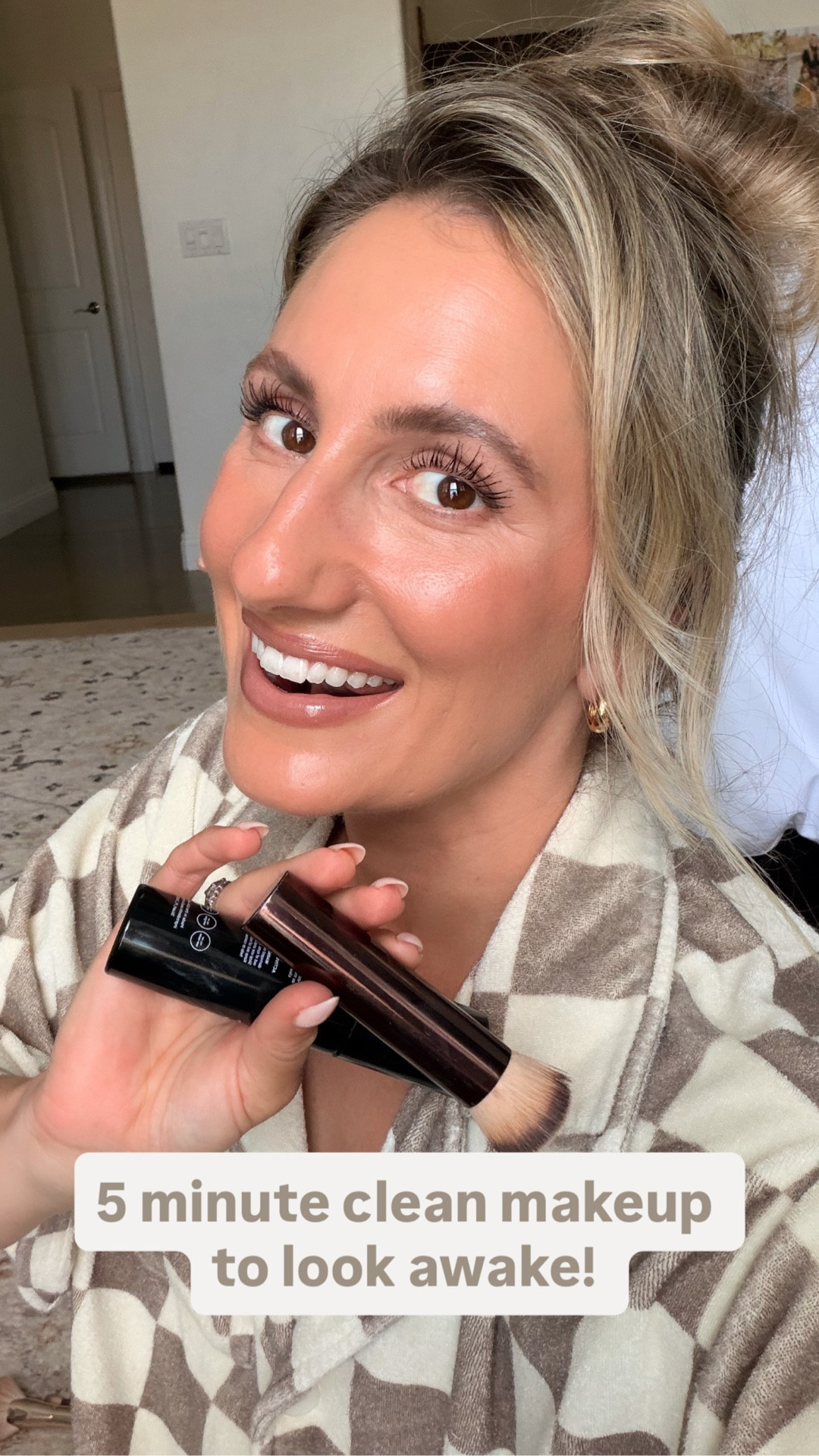 5 Minute Clean Makeup to look awake! 👀 
Perfect for a chaotic morning or when five minutes is all you have! 

#LTKgrwm #LTKmomlife #LTKBeauty