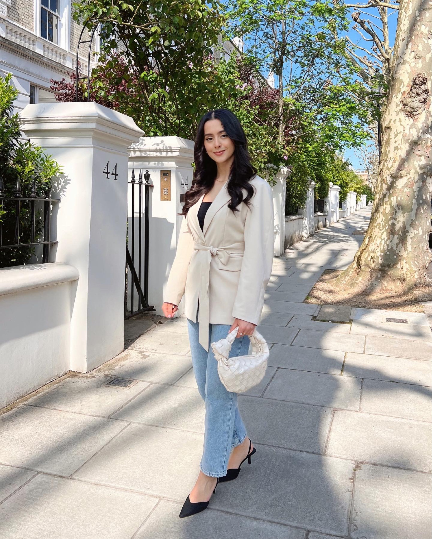 Spring outfit, Blazer, Tie Blazer, Spring Outfit Ideas, Weekend Style, London Outfit, Blue Jeans, Kitten Heels, Slingbacks, Neutral Outfit, Chic Outfit 

#LTKstyletip #LTKfit #LTKFind