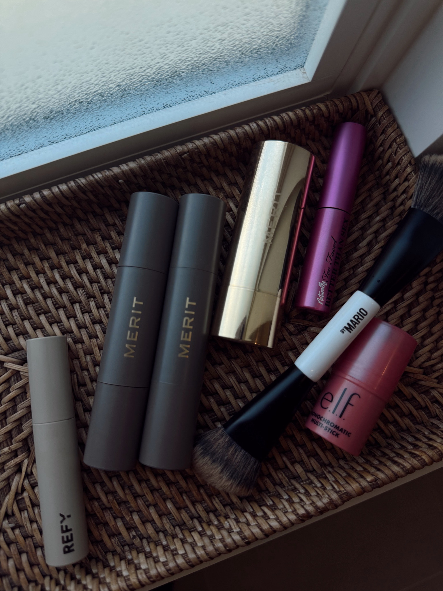 My easy 5 minute glowy makeup products! 

Complexion sticks - Camel (for foundation)
Bone (for concealer)
Bronze stick: Seine

#LTKbeauty