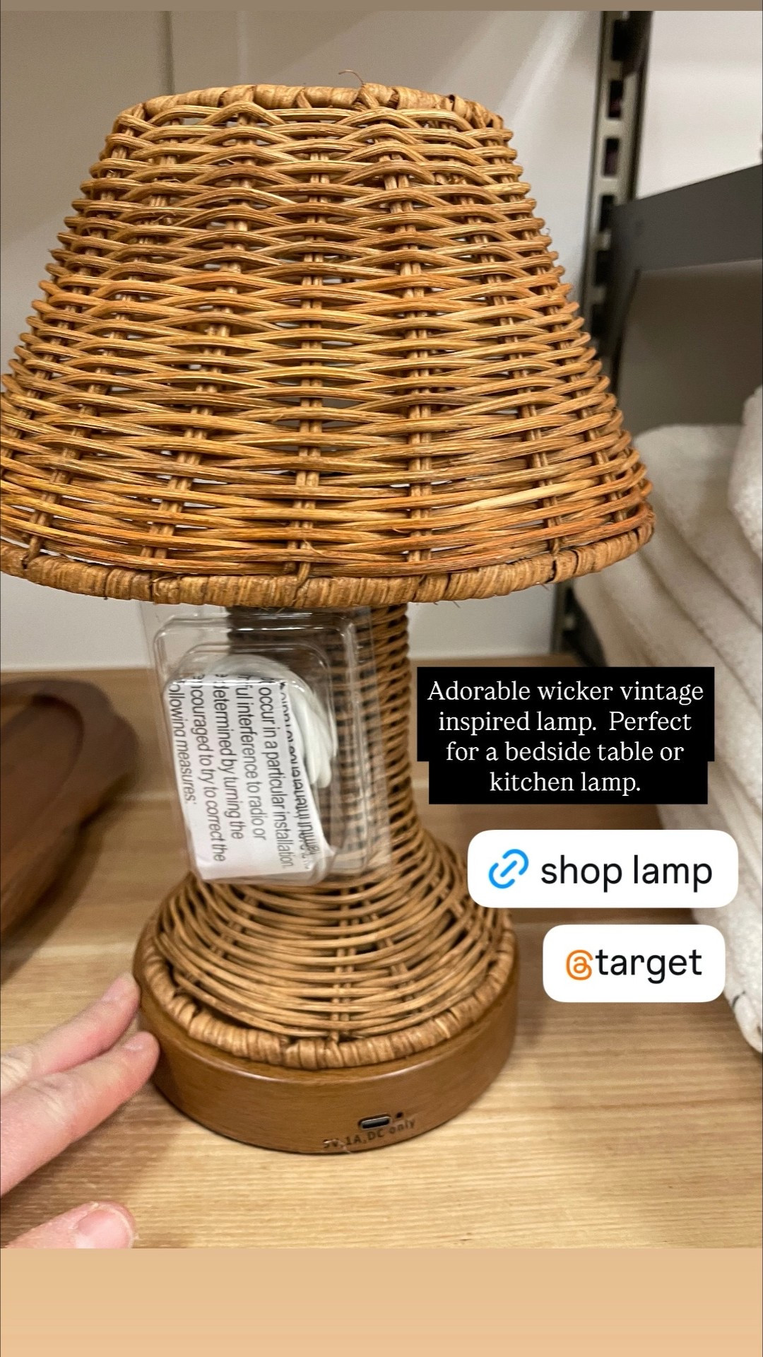 Adorable wicker vintage inspired lamp.  Perfect for a bedside table or kitchen lamp.