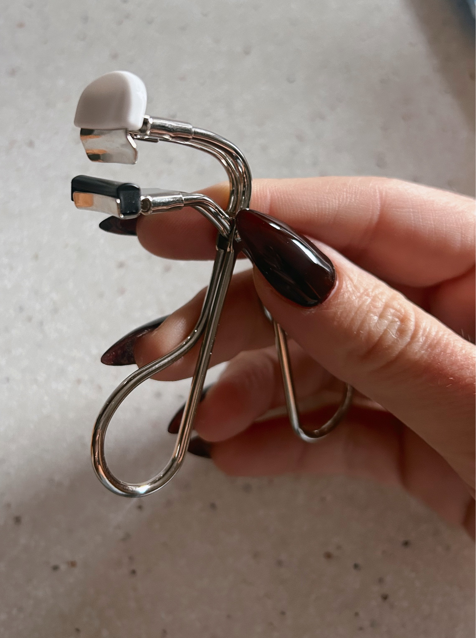 This little guy is my favorite lash curler! It’s also perfect for Mua’s curling their clients lashes. 

#amazon #makeup #lashes #lashcurler #shueumura


#LTKxPrimeDay #LTKOver40 #LTKBeauty