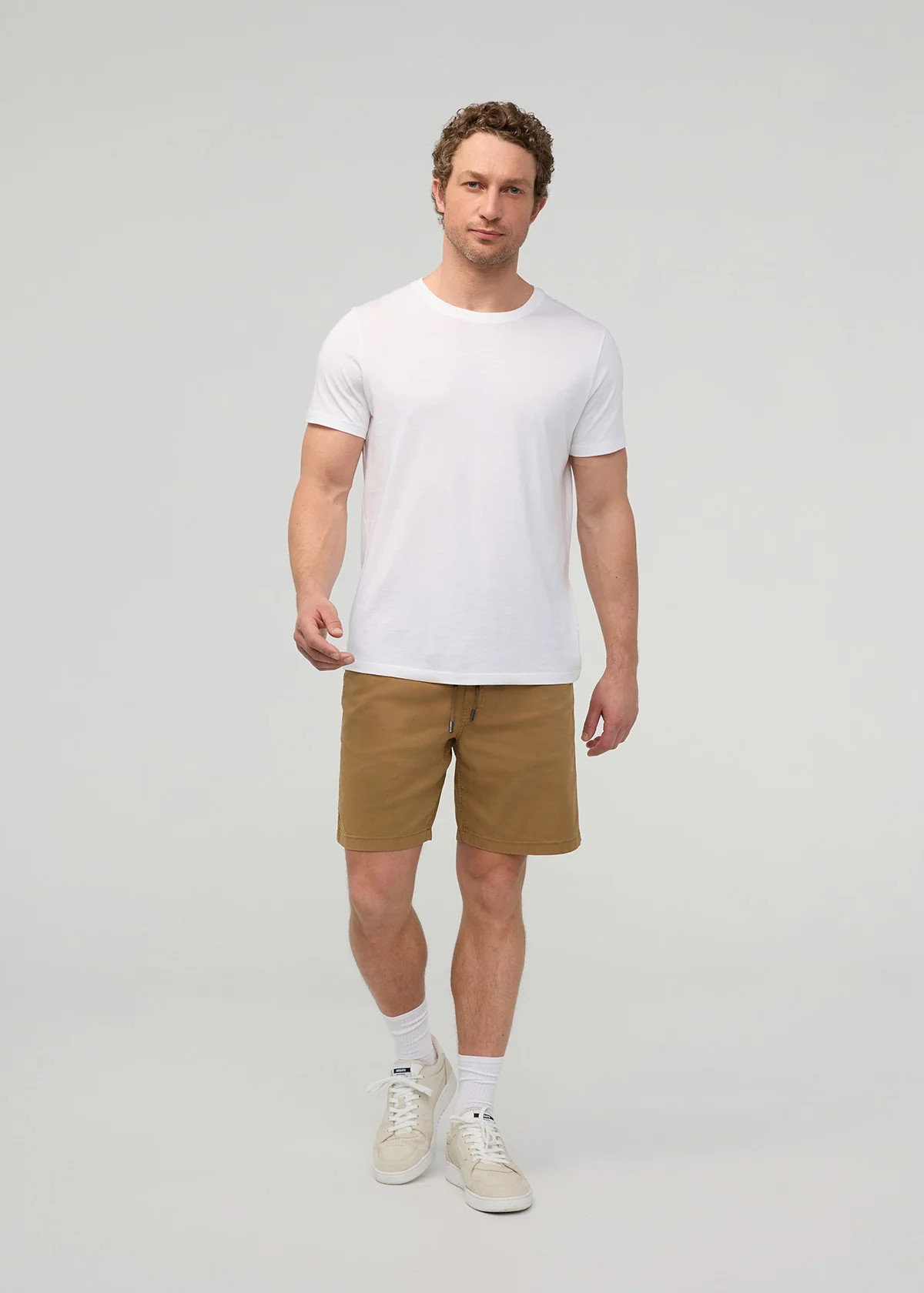 Live Lite Traveller Short - Camel | DUER