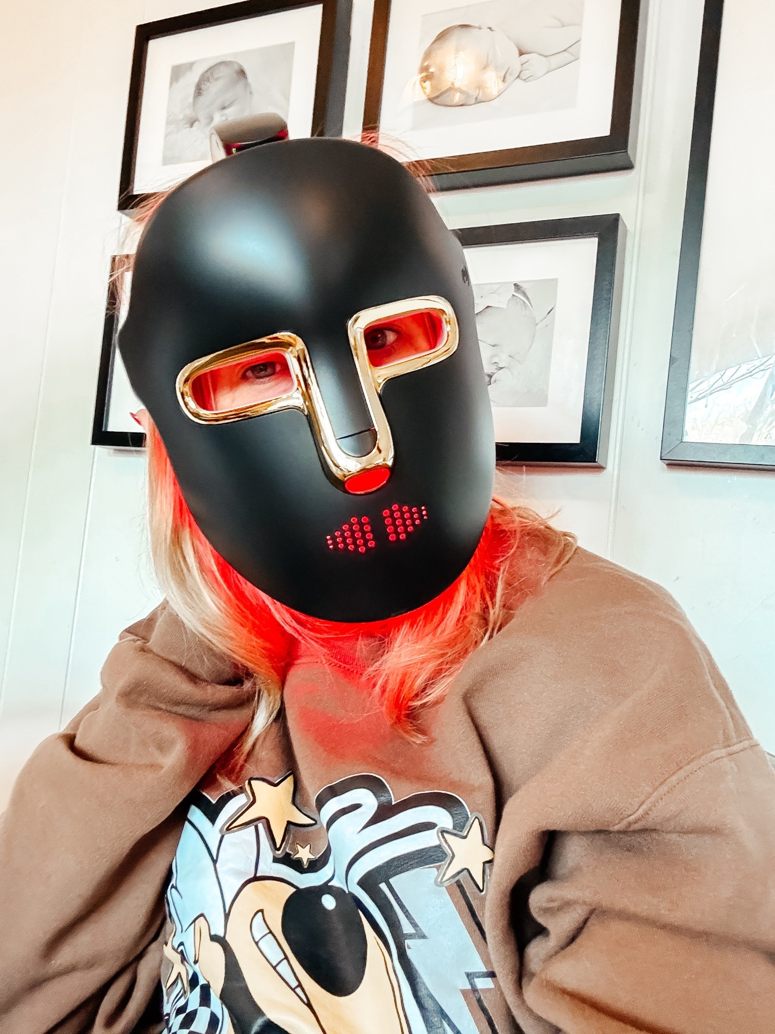 A reasonable red light mask from Amazon (that’s also FSA/HSA eligible) and has good reviews!

#LTKOver40 #LTKGiftGuide #LTKBeauty