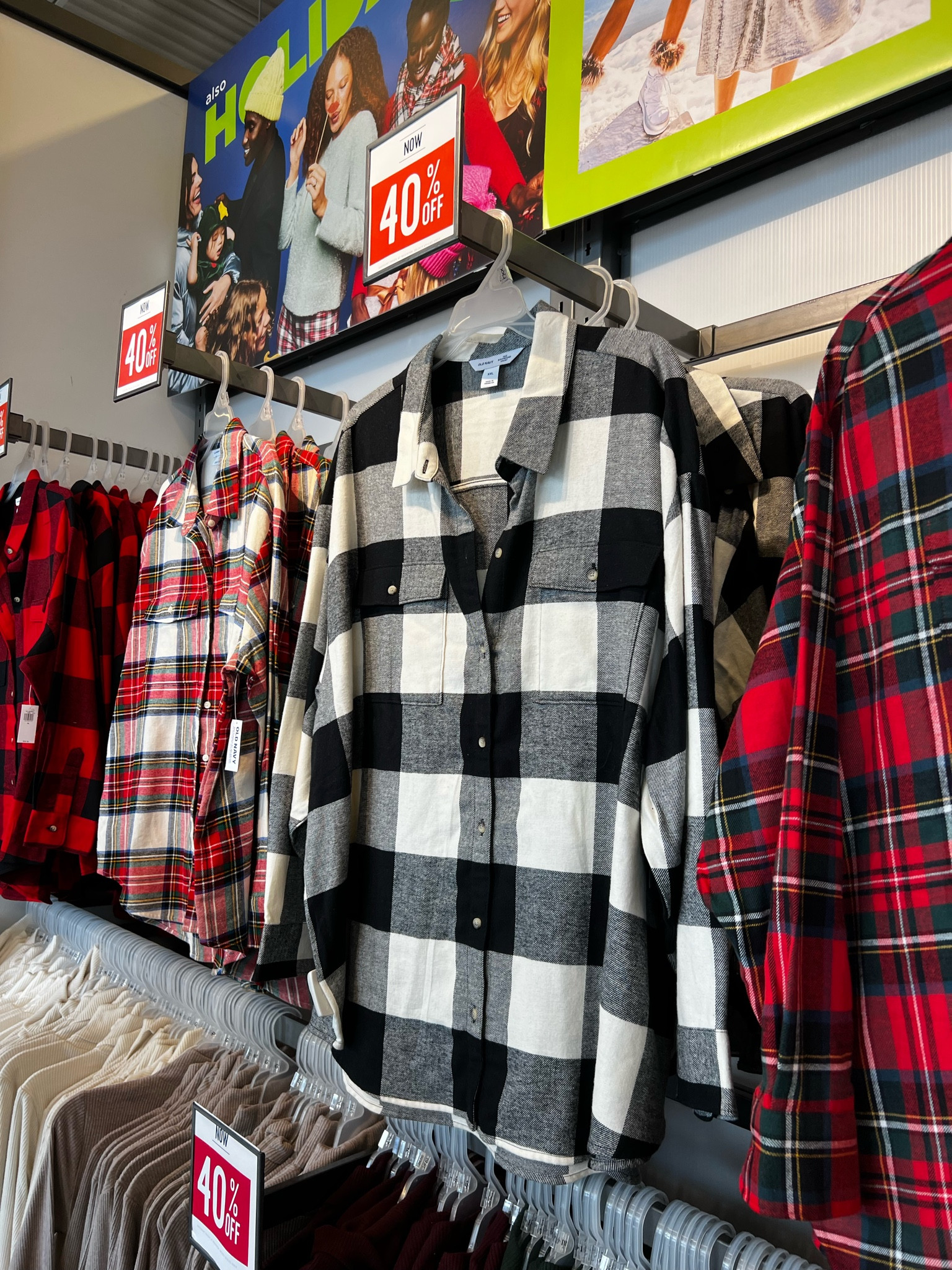 These holiday plaid flannels are on sale today (11/13) for 40% at Old Navy!

#LTKstyletip #LTKsalealert #LTKHoliday