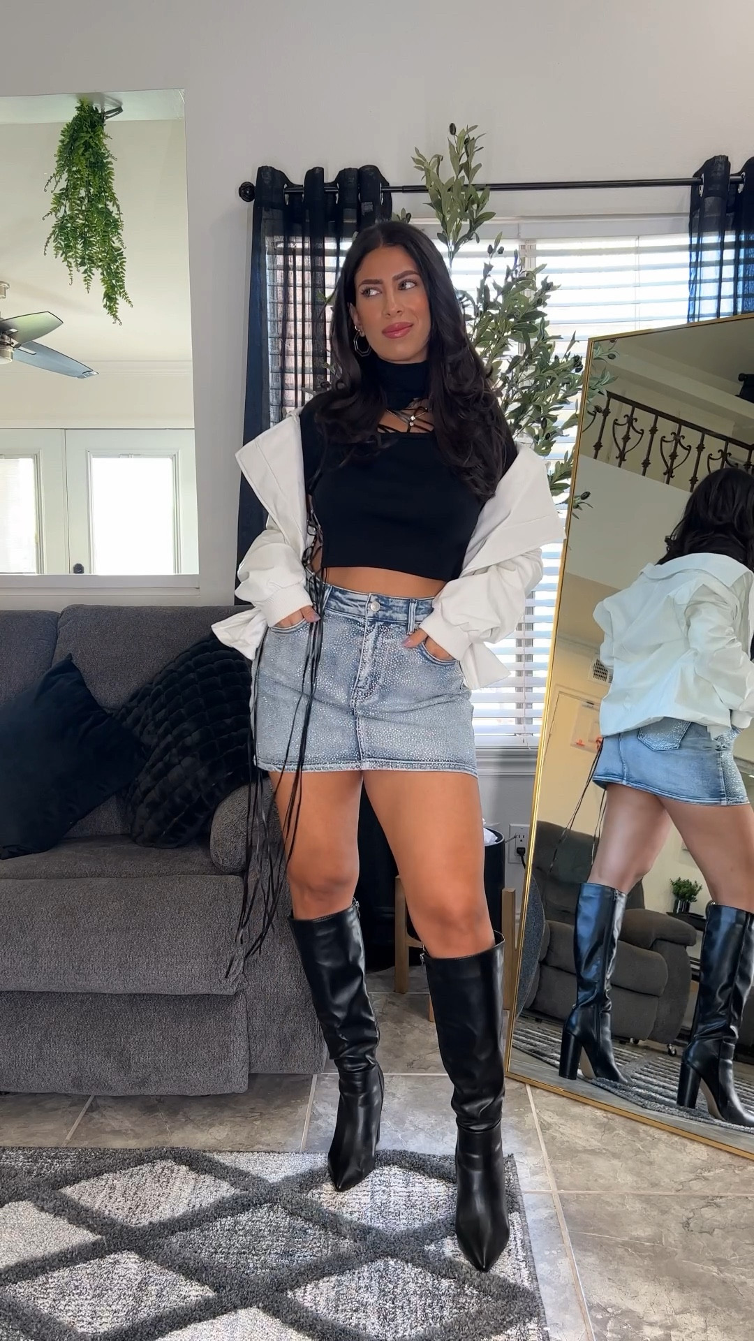 Chic fall outfit idea 


#LTKparties #LTKfindsunder100 #LTKHoliday