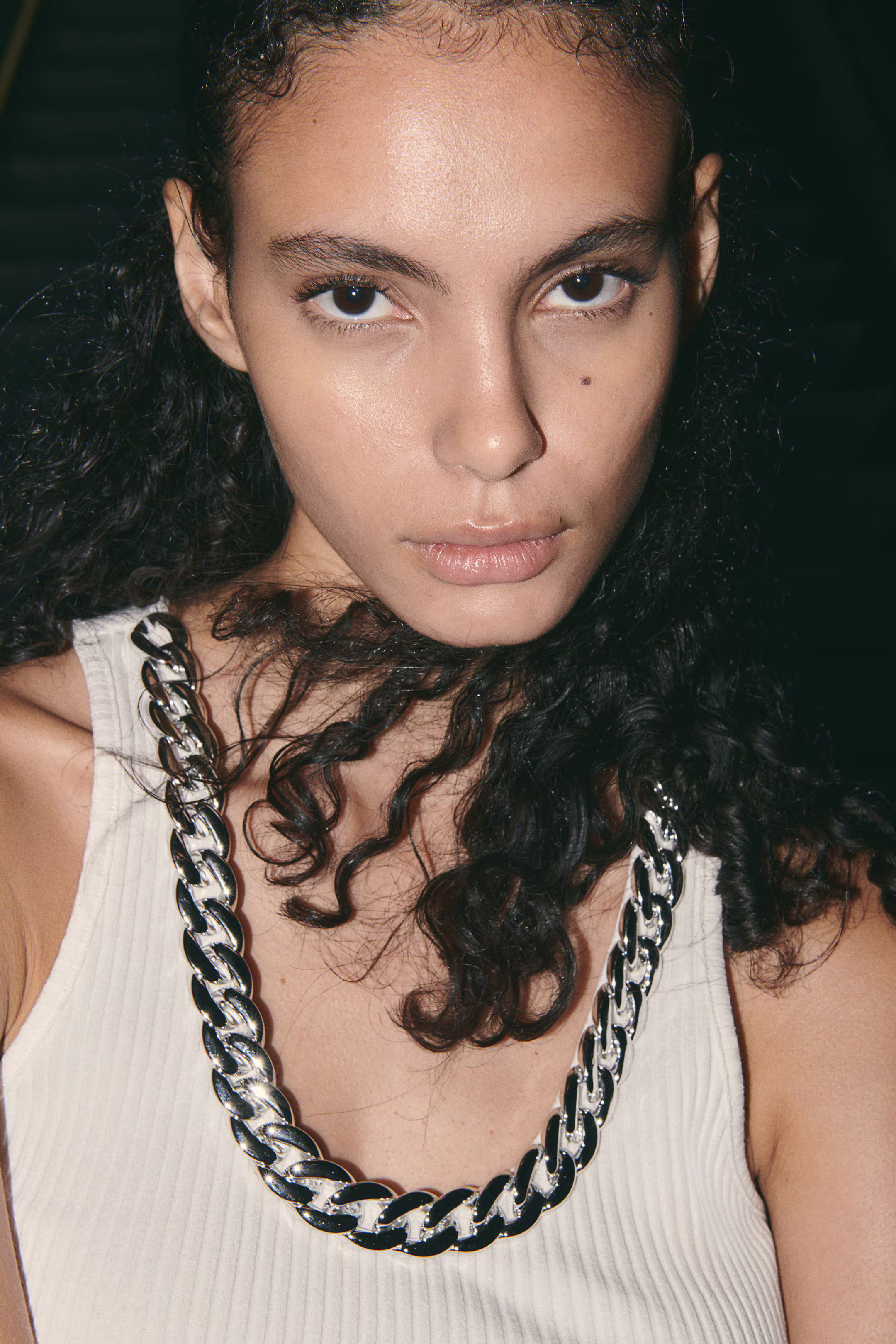 Ribbed Chain-Detail Sleeveless Top - Cream - Ladies | H&M CA | H&M (US + CA)