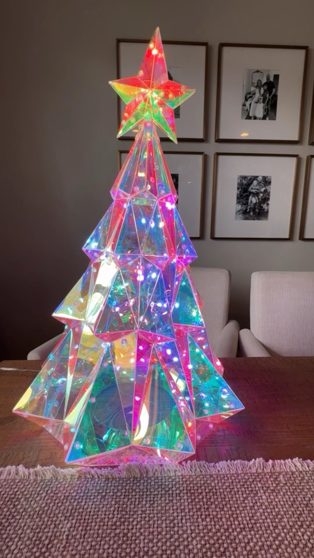 Oh Christmas tree!!

#LTKFindsUnder100 #LTKHome #LTKSeasonal