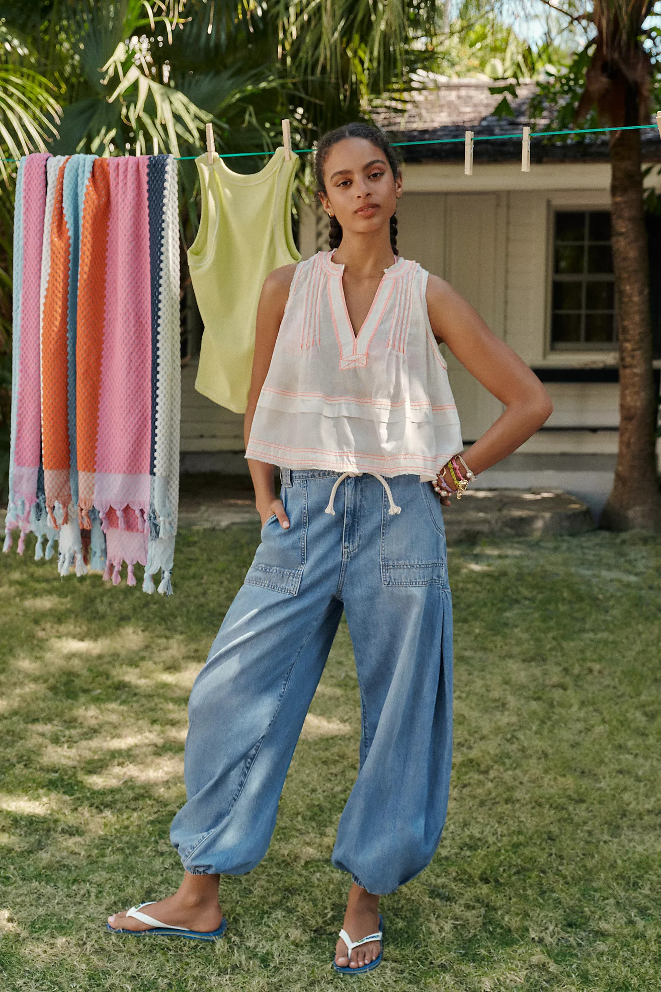 Pilcro Wharfside High-Rise Jogger Jeans | Anthropologie (US)