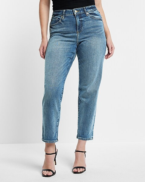 Mid Rise Medium Wash Boyfriend Jeans | Express