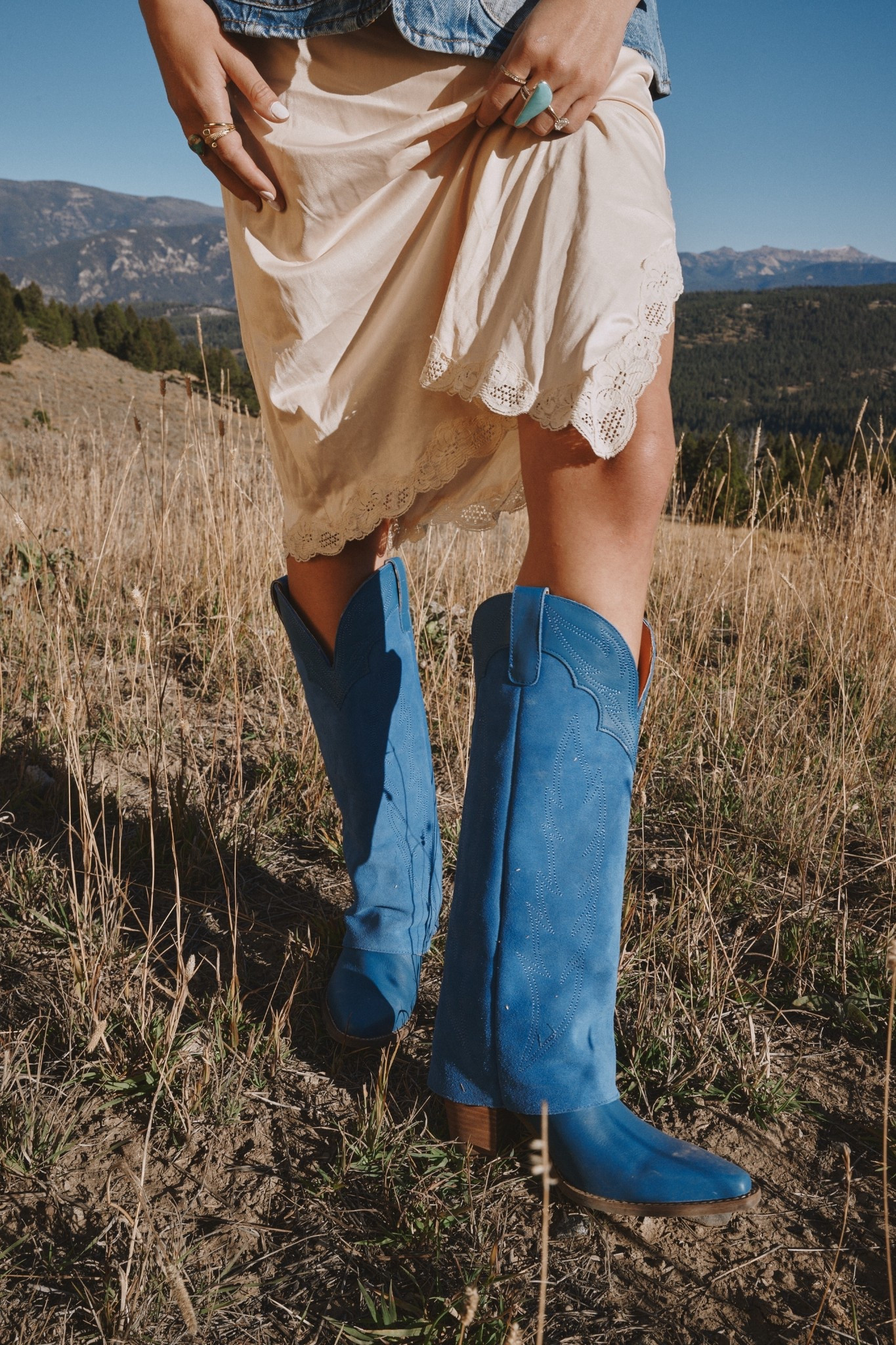 These blue wildfire boots from dingo stole my heart 💙

#LTKootd #LTKselfcare