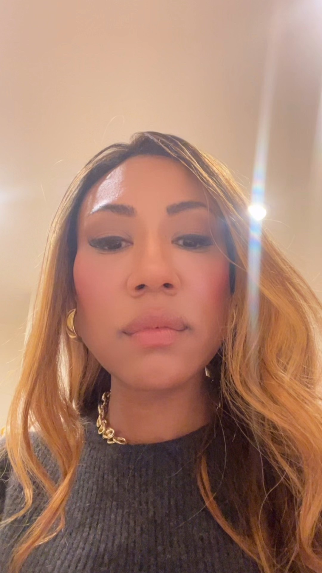 

Obsessed with these glueless lashes — easy, fast, and they last all week.✨

#LTKHoliday #LTKBeauty #LTKCyberWeek