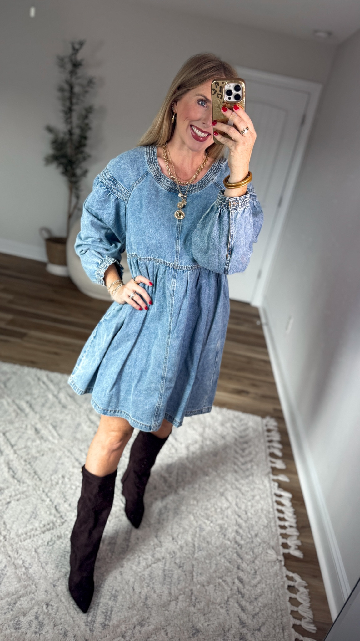 Weekend Walmart Wins try-on
Denim midi dress- small- is roomy but material doesn’t have stretch

#LTKootd #LTKxWalmart