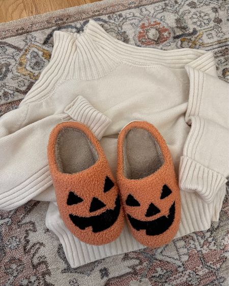 The perfect autumn cable knit from Petal and Pup and Amazon Halloween slippers🎃

#LTKSeasonal #LTKHalloween