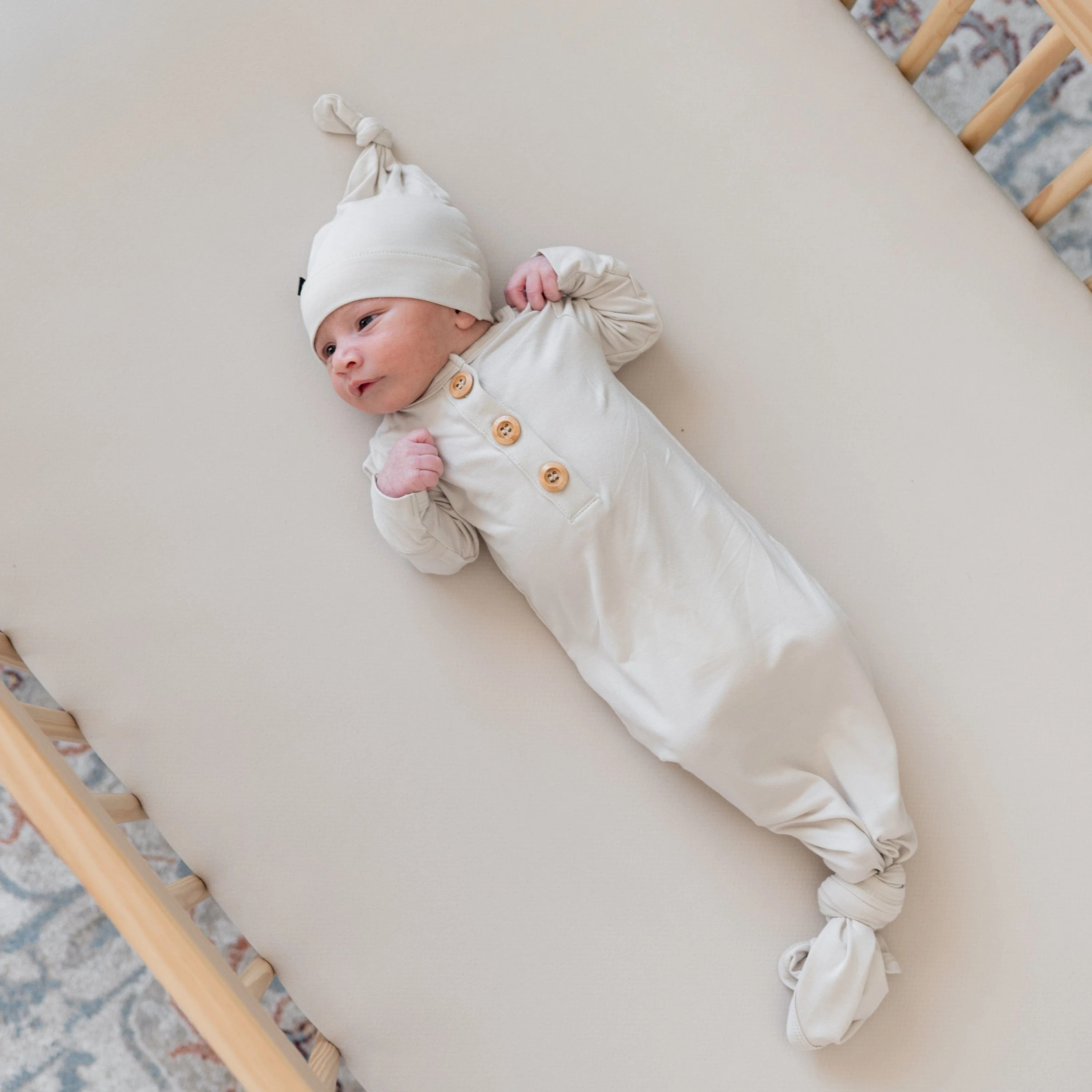 Knotted Gown with Hat Set in Oat | Kyte BABY