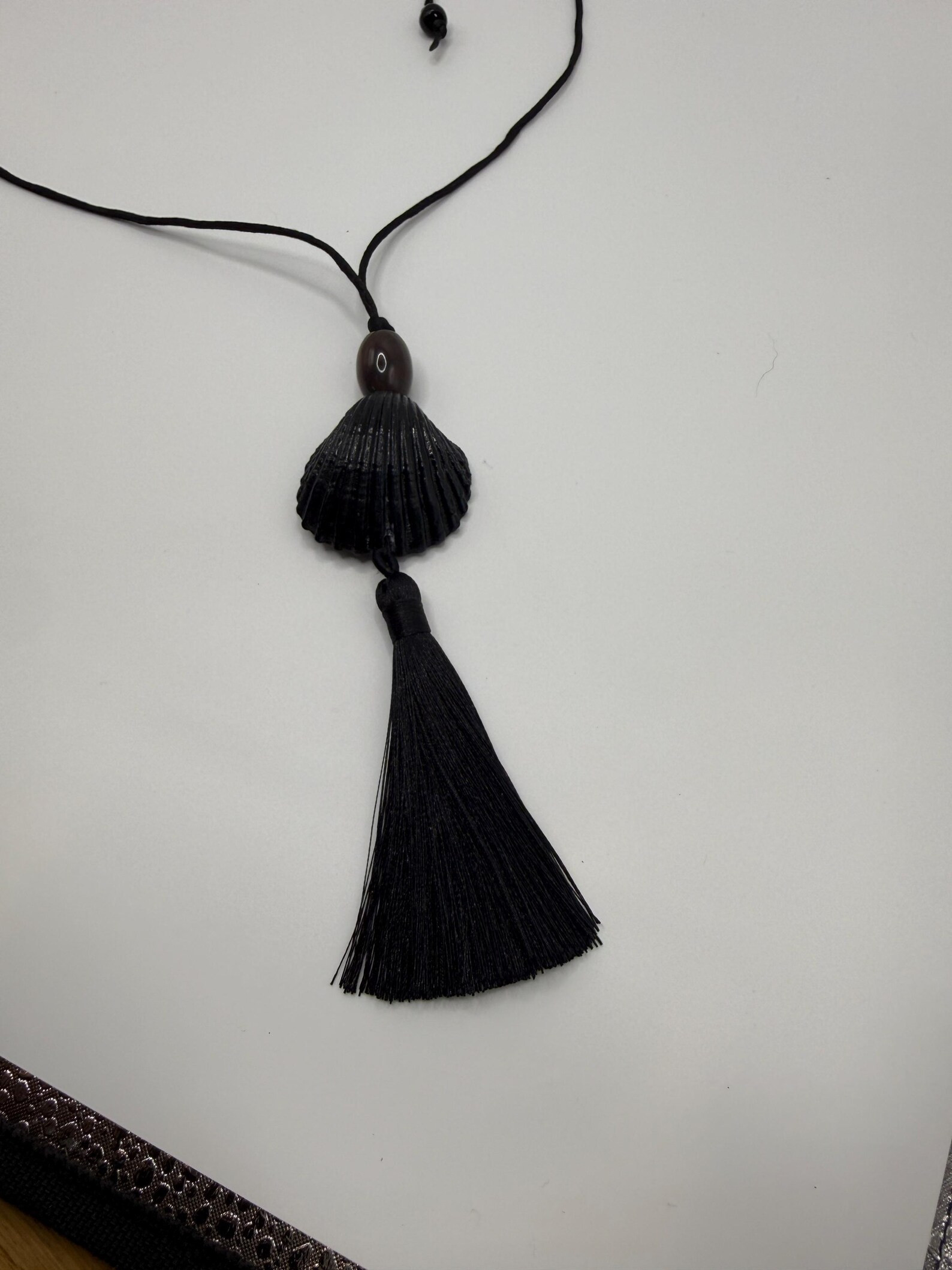 Tassel Amulet Necklace With Black Shell Pendant & Agate Stone Bead - Etsy | Etsy (Global)