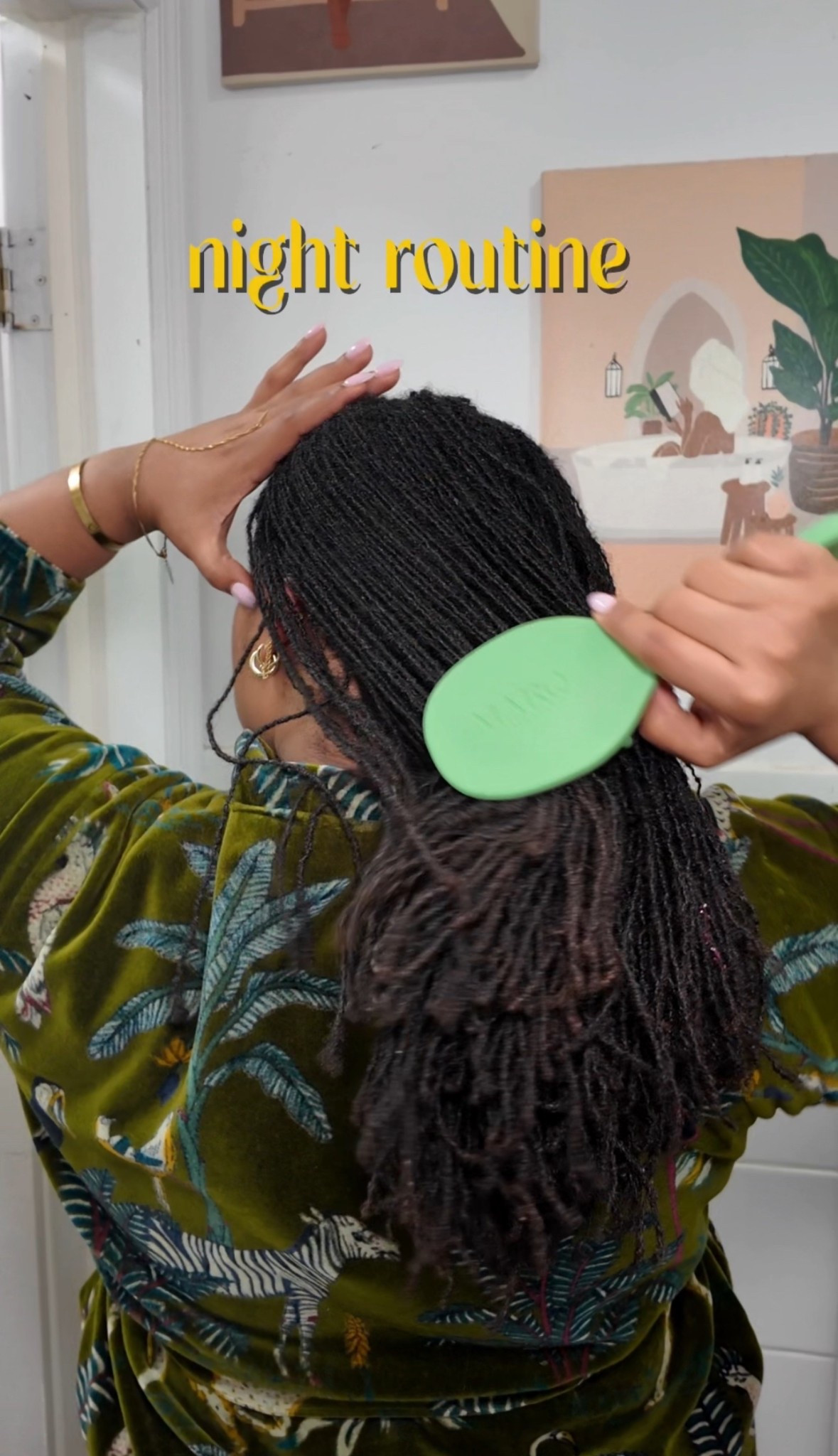 No links for the brush but linking my bonnet and scarf 

#LTKBeauty