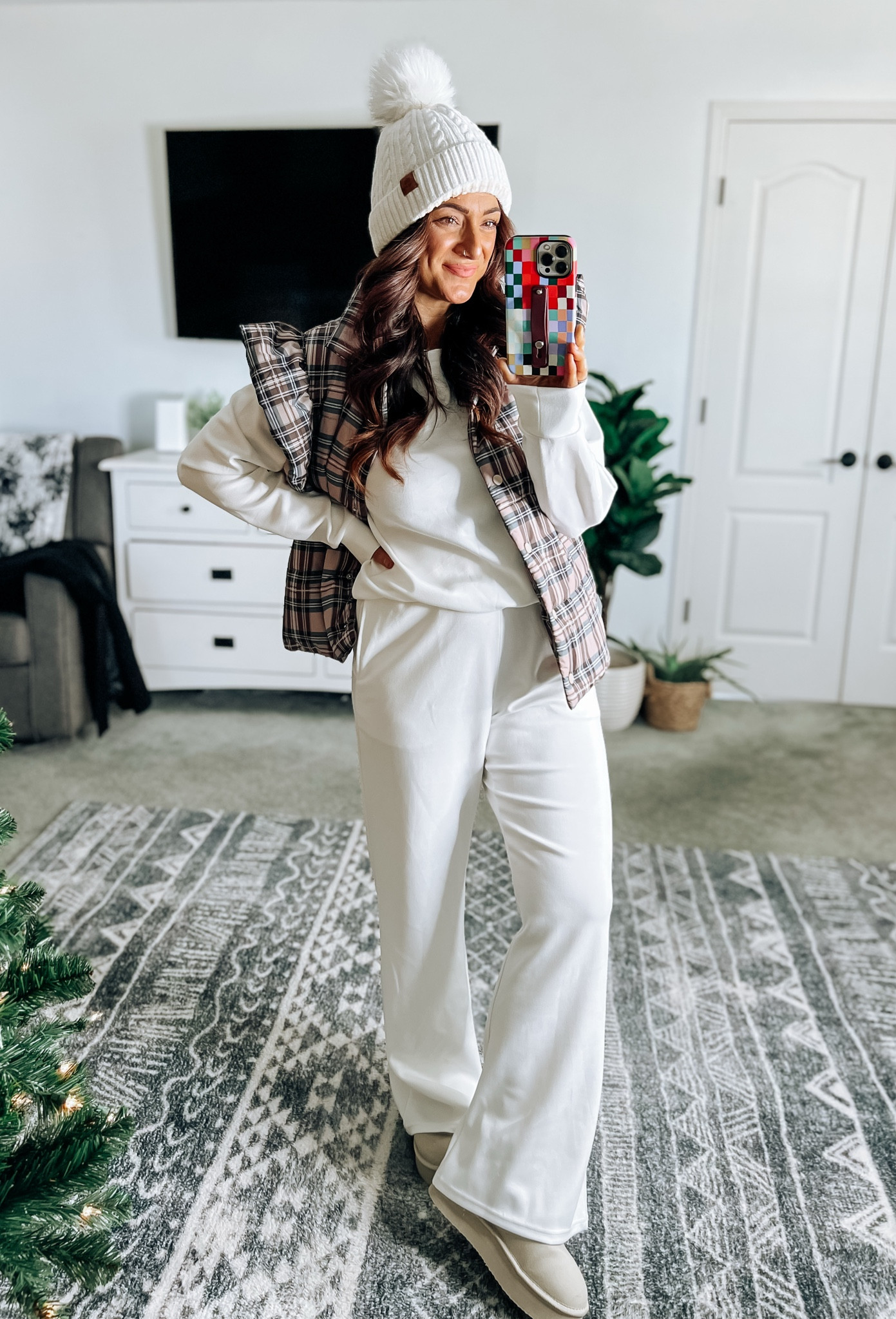 This is one of my all time fave sets from Amazon!! So luxe and flattering in the most effortless way! Wear them at home or pair with sneakers for game day! Grab a cute vest and boots to recreate this look as well! TTS and available in multiple colors. 

#LTKFindsUnder50 #LTKStyleTip #LTKSeasonal