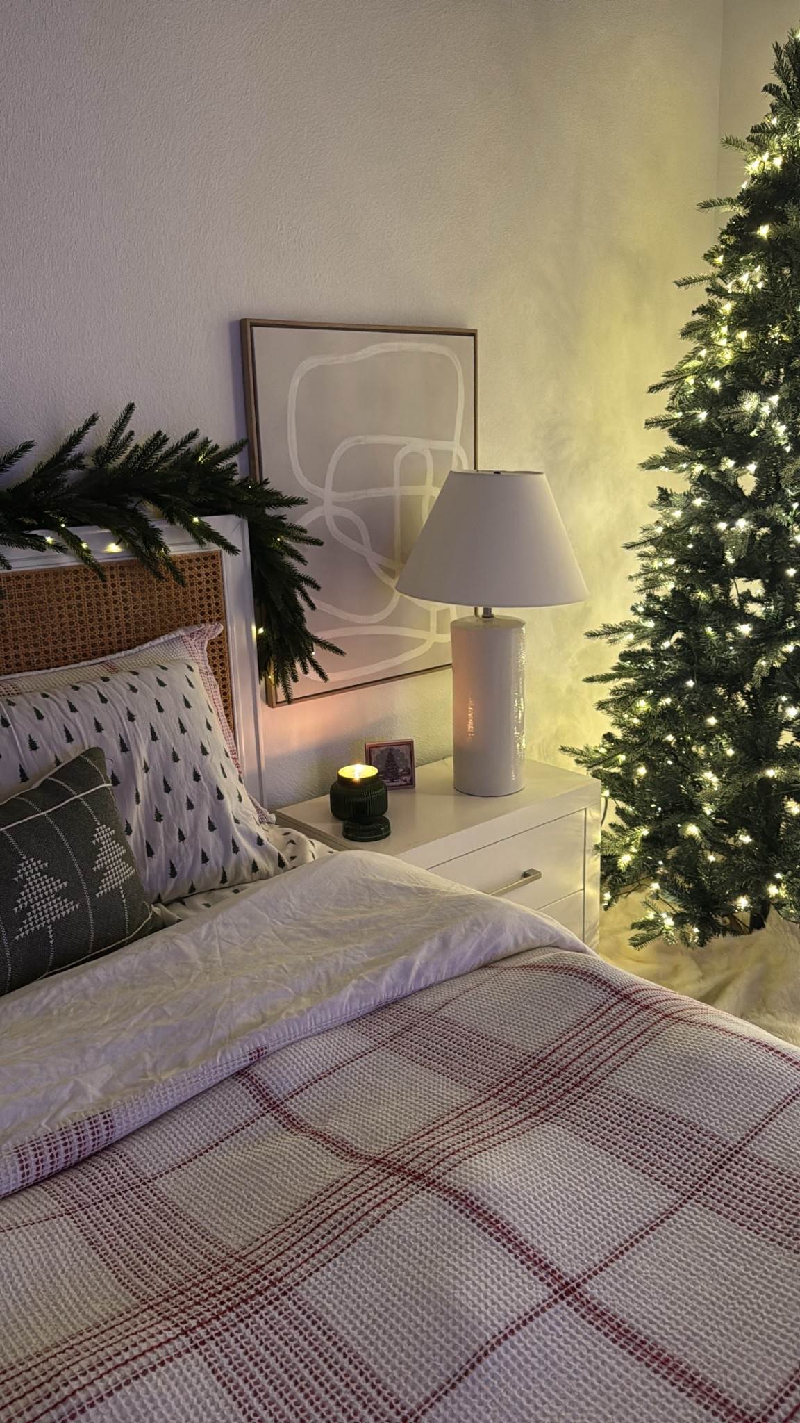 Cozy Christmas Bedroom Holiday Home Decor 🎄 Love the smell of this new candle! 

#holiday #home #bedroom #christmas #homedecor #bedding #candle #sheets #holidaysheets #christmasbedroom #pajamas #christmaspajamas #amazonholiday #targetholiday 

#LTKHome #LTKselfcare #LTKHoliday