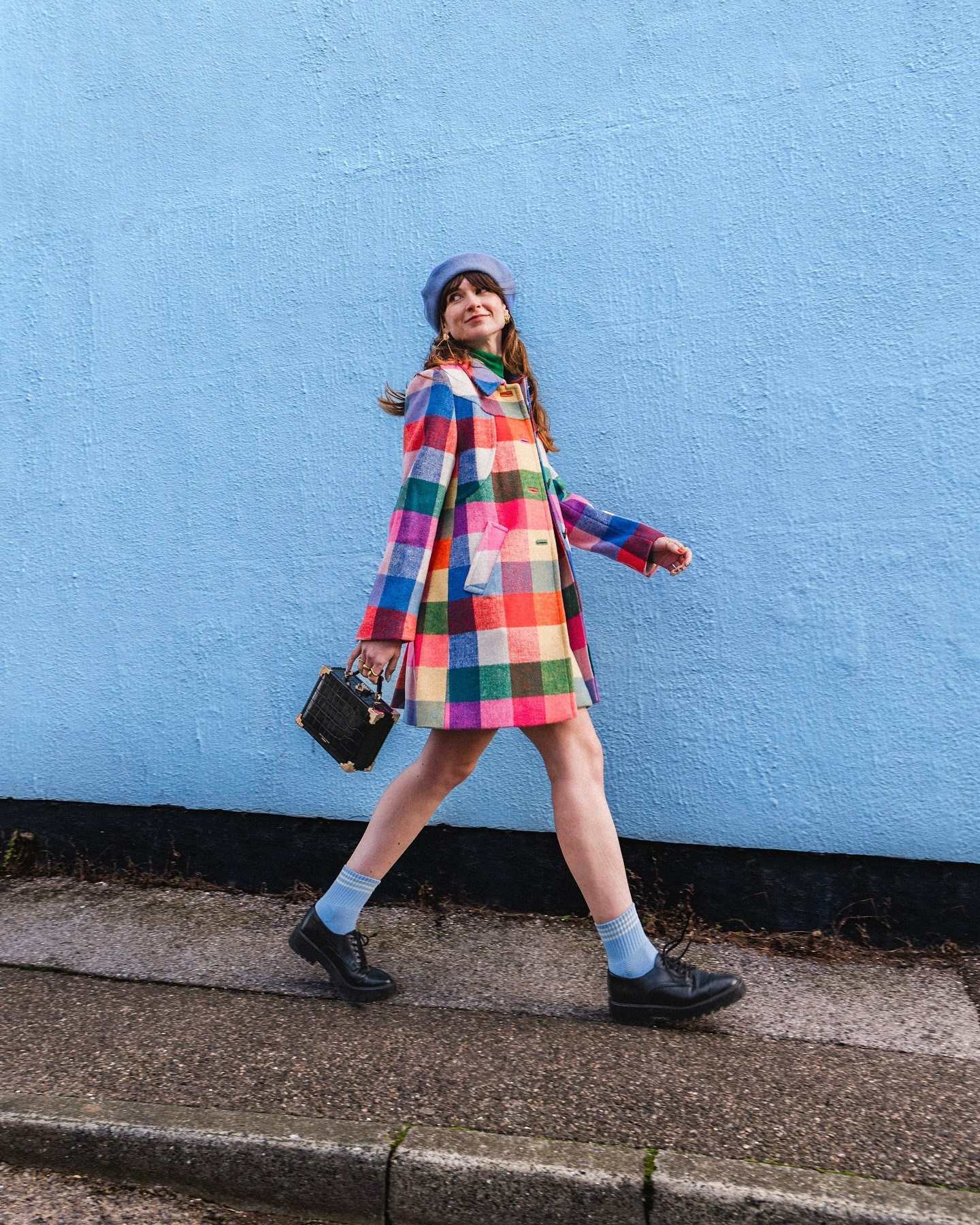 A spot of colour to brighten up a cloudy day ❤️ 

Coat & skirt @boden_clothing (gift) 

📸 @reverblondon 
.
.
.
#boden #bodenclothing #bodenbyme #colourfulcoat #multicoloured #colourfuloutfit #colourfullife #colourfullook #moreismore #outfitdetail