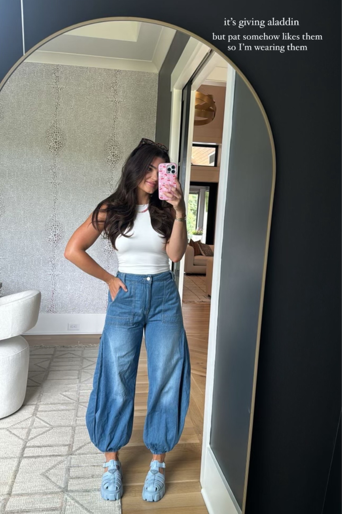 My outfit of the day! Happy Friday 🥳