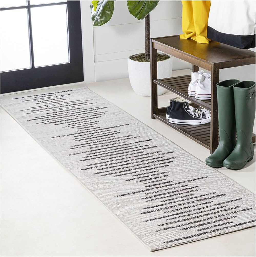 JONATHAN Y SMB124D-28 Zolak Berber Stripe Geometric Indoor Outdoor Area-Rug Bohemian Contemporary Ea | Amazon (US)