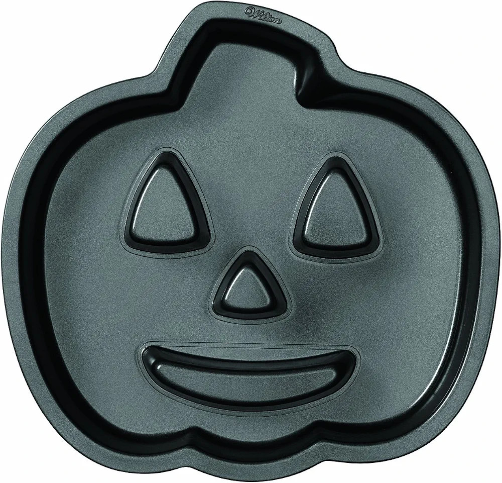 Wilton Halloween Jack-O-Lantern Fluted Cake Pan | Amazon (US)