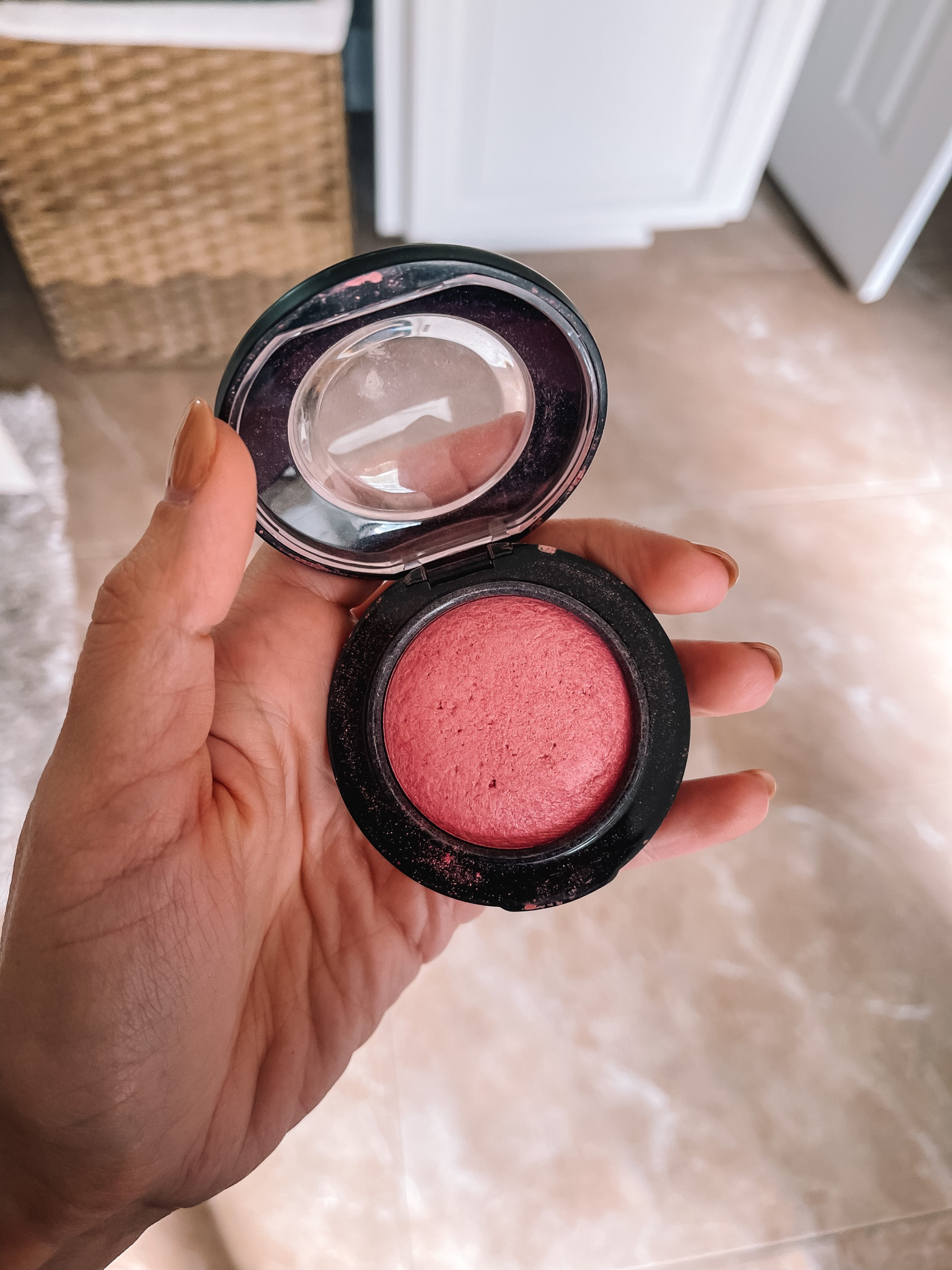 Mac blush color Gentle