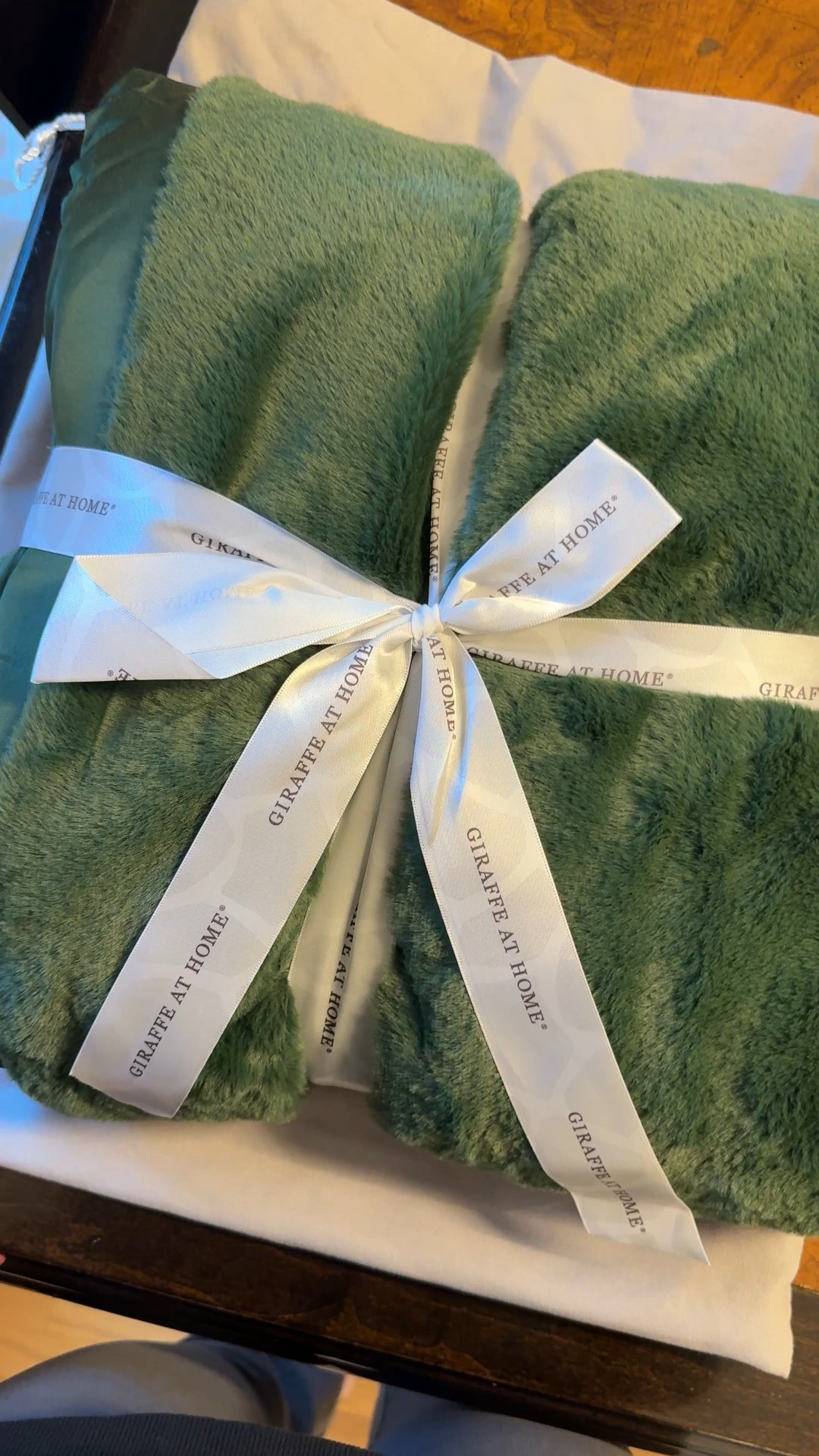 Favorite blankets in the whole world 

#LTKSeasonal #LTKHome