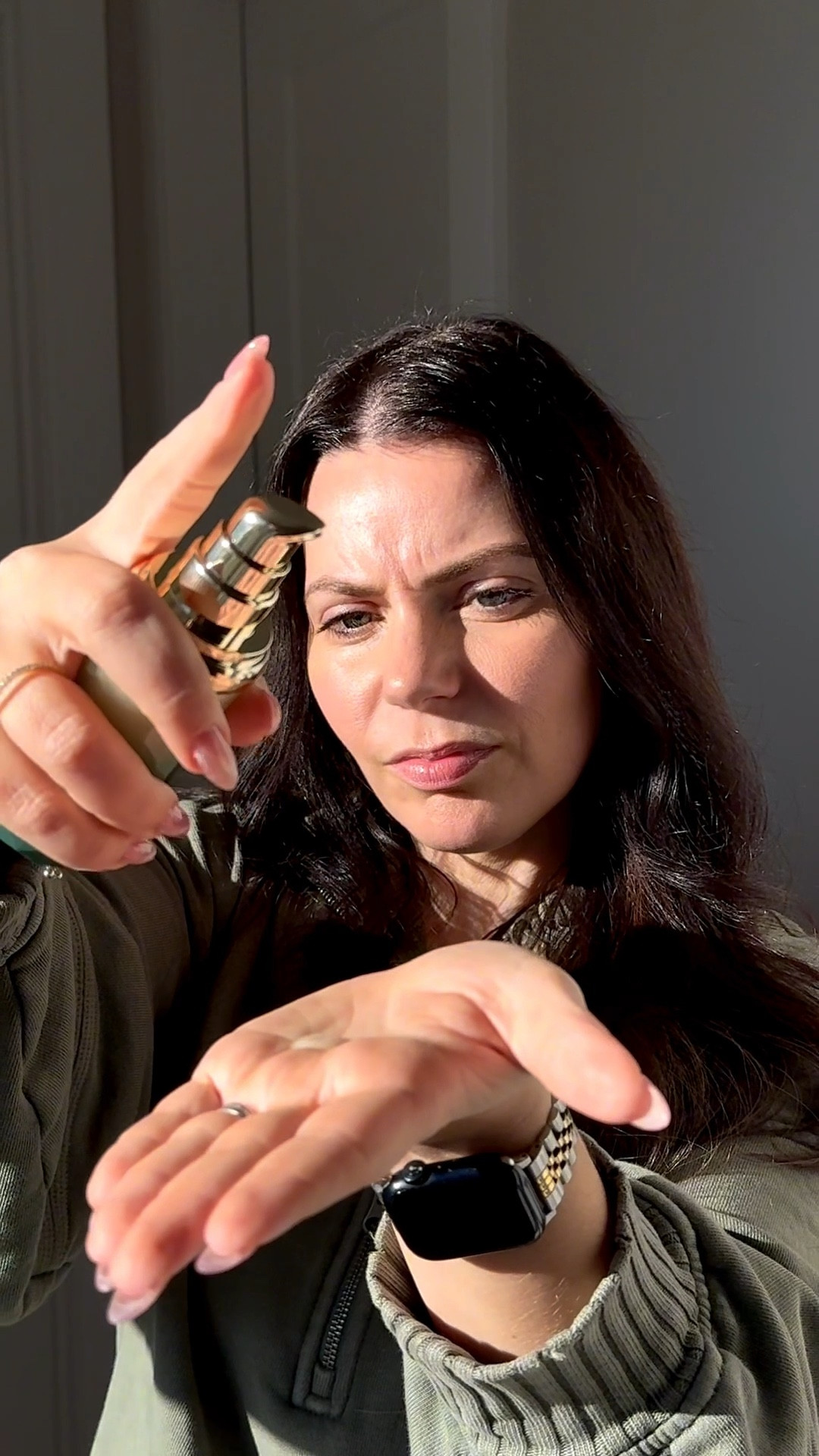 #ad So excited to partner with Holy Grail Skin Co! 
Elixir no. 1 is the perfect conscious- luxury find, gift worthy, plus they are women owned! If you’ve been wanting to simplify your skincare without sacrificing results, this is your moment. It targets fine lines + wrinkles, firms, brightens, fades hyperpigmentation, and still manages to deeply hydrate and soothe my skin… all in ONE step.

This is the only time Holy Grail Skin Co. does an offer like this, so can grab it while it’s on sale! 30% off + free shipping with code : BLACKFRIDAY30 


@Shop.LTK #liketkit
@holygrailskinco #holygrailskinco

🤍

#LTKselfcare #LTKGiftGuide #LTKCyberWeek