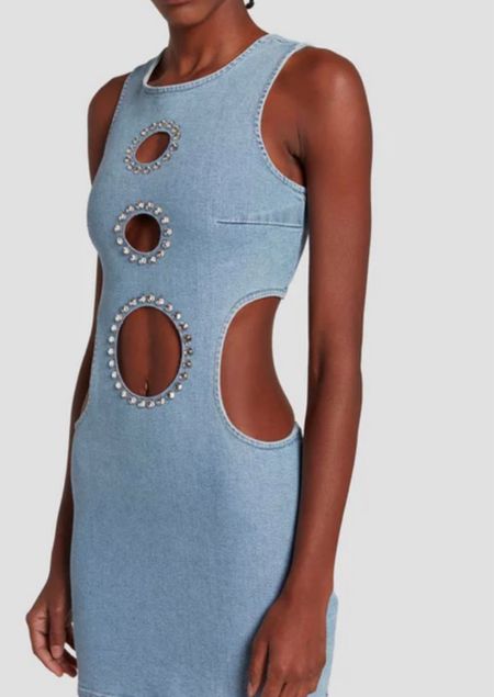 10/10 for this this mini denim dress. Snag it before it sells out. #bacheloretteparty #birthdayparty #partydress

#LTKSpringSale #LTKstyletip #LTKSeasonal