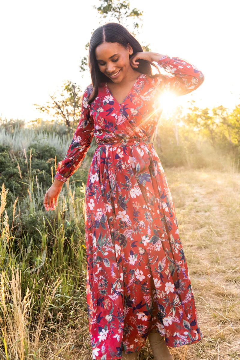 Laney Dress in Red Floral | Ivy City Co