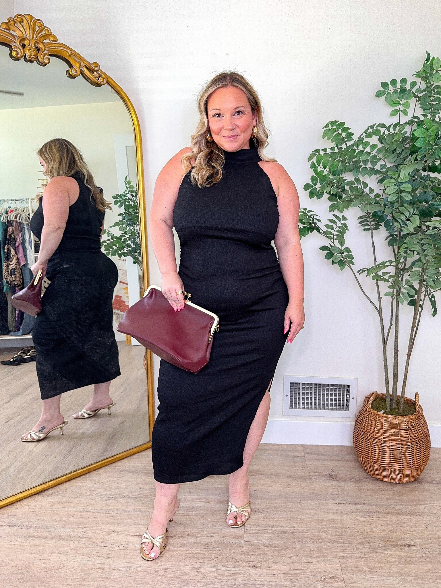 Walmart dress size LARGE 
Great for date night or a fall wedding! 

Walmart fashion, Walmart finds, Walmart style, fall dress, fall outfit, wedding guest dress, midsize style, date night outfit, Amazon fashion 

#LTKPetite #LTKFindsUnder50 #LTKMidsize