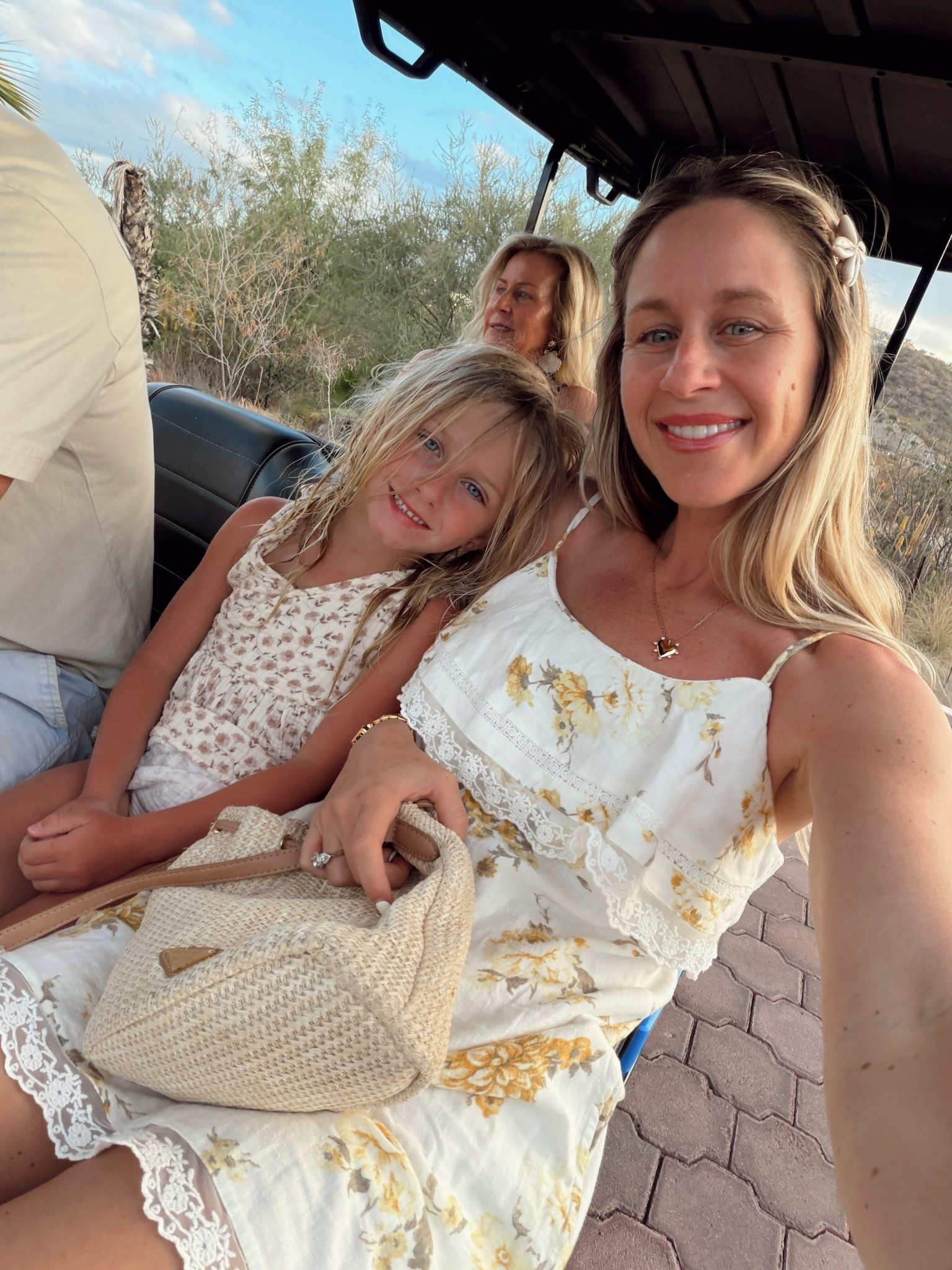 Cutest spring dress!! 

#LTKmomlife #LTKTravel #LTKSpringSale