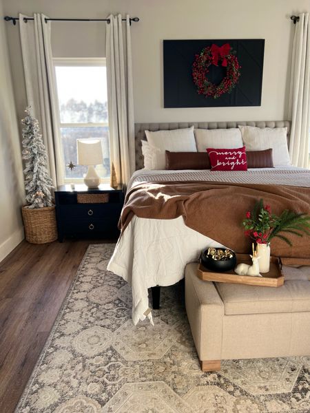 Christmas bedroom decor

#LTKhome #LTKHoliday #LTKSeasonal