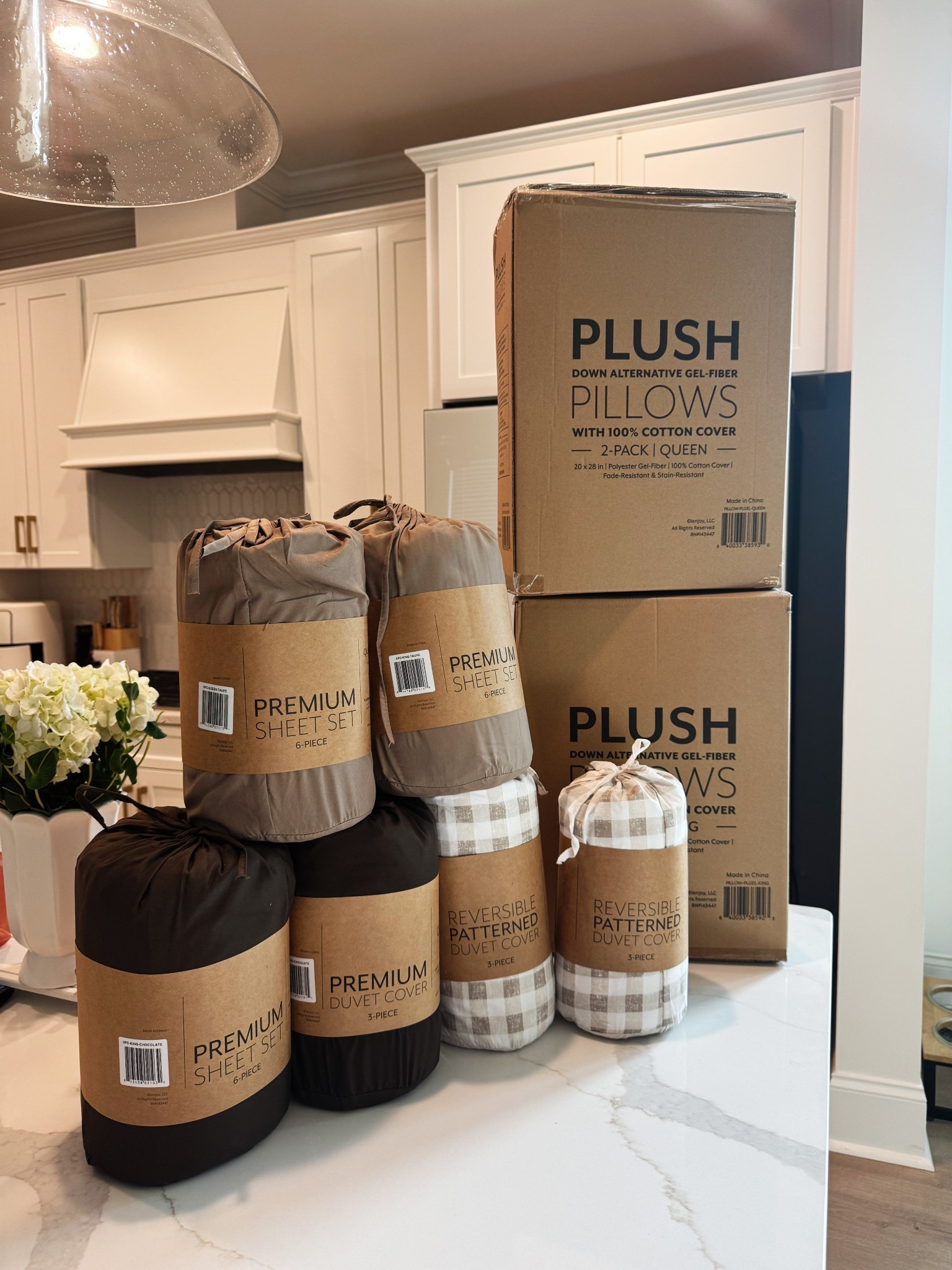 NEW HOME BEDDING 🏠

#LTKSeasonal #LTKHome #LTKFindsUnder100