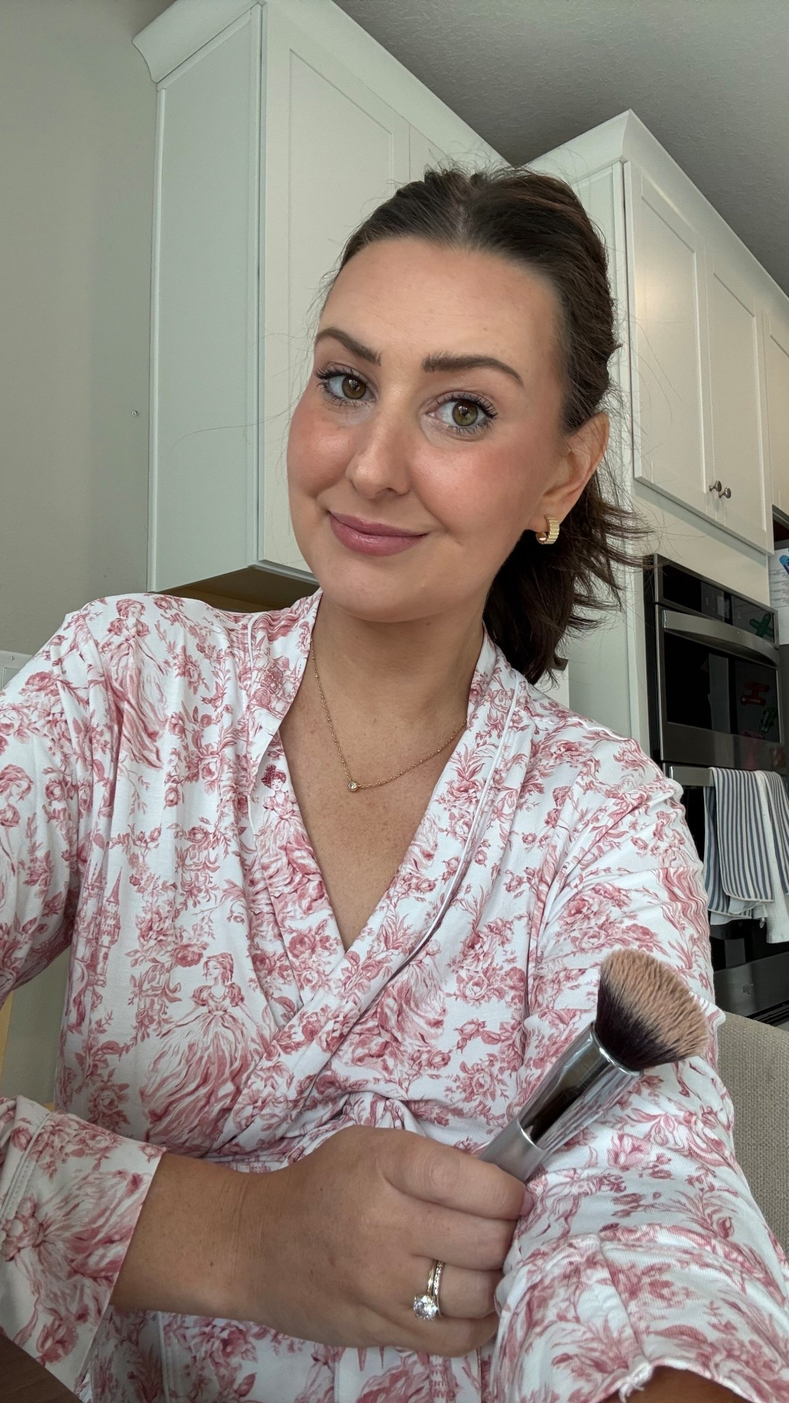 My everyday makeup routine as a wfh mom🤍  @itcosmetics @Supergoop! 

#LTKBeauty #LTKselfcare #LTKgrwm