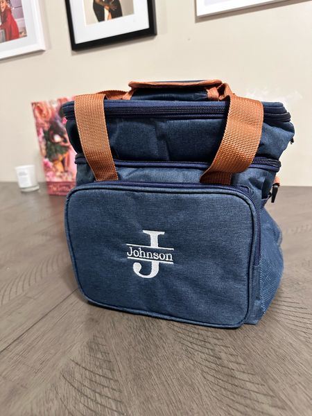 Pack your man his lunches in style with this customized lunch bag that has many compartments for food. I can’t wait to throw in cute and spicy notes for my husband 😘❤️

#forhim #packing

#LTKmens #LTKfindsunder50