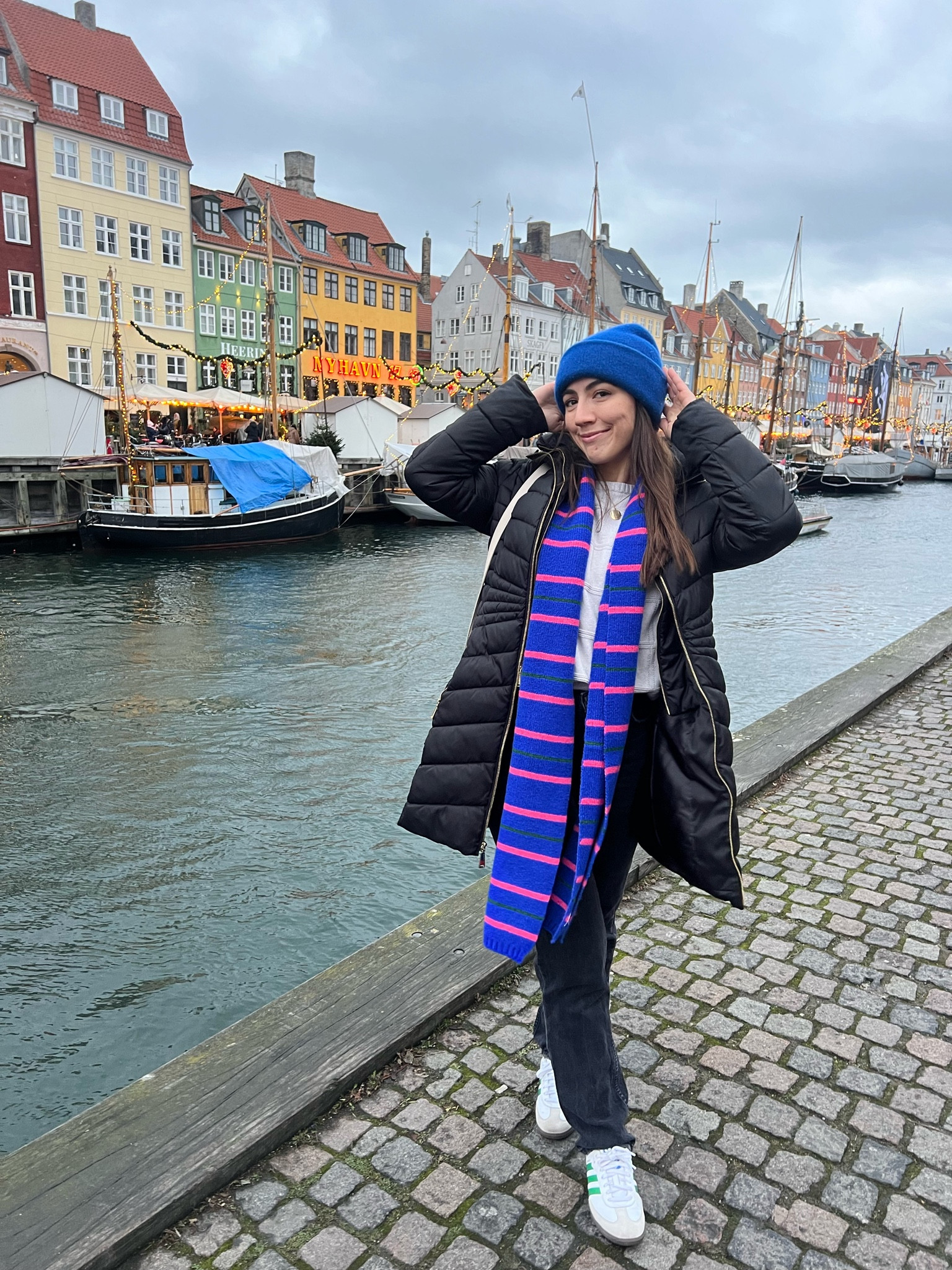 Black and blue and white outfit!!

#LTKstyletip #LTKtravel #LTKfindsunder100
