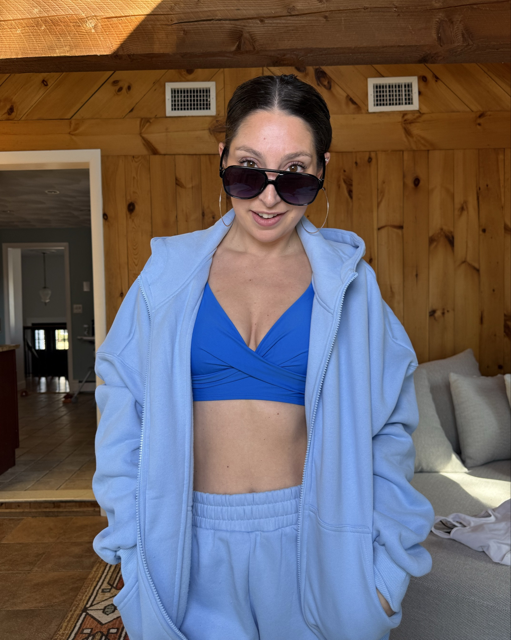 These colors together 😍 

So comfy. Cloud zip up in Astro. Size down one in the zip! 
