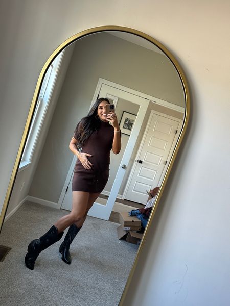 Today’s outfit 
Bump style
Cowgirl boots- I sized up a half size 
Mock neck sweater dress size medium
33 weeks pregnant 
Fall fashion
Fall style
Abercrombie finds


#LTKHoliday #LTKbump #LTKSeasonal