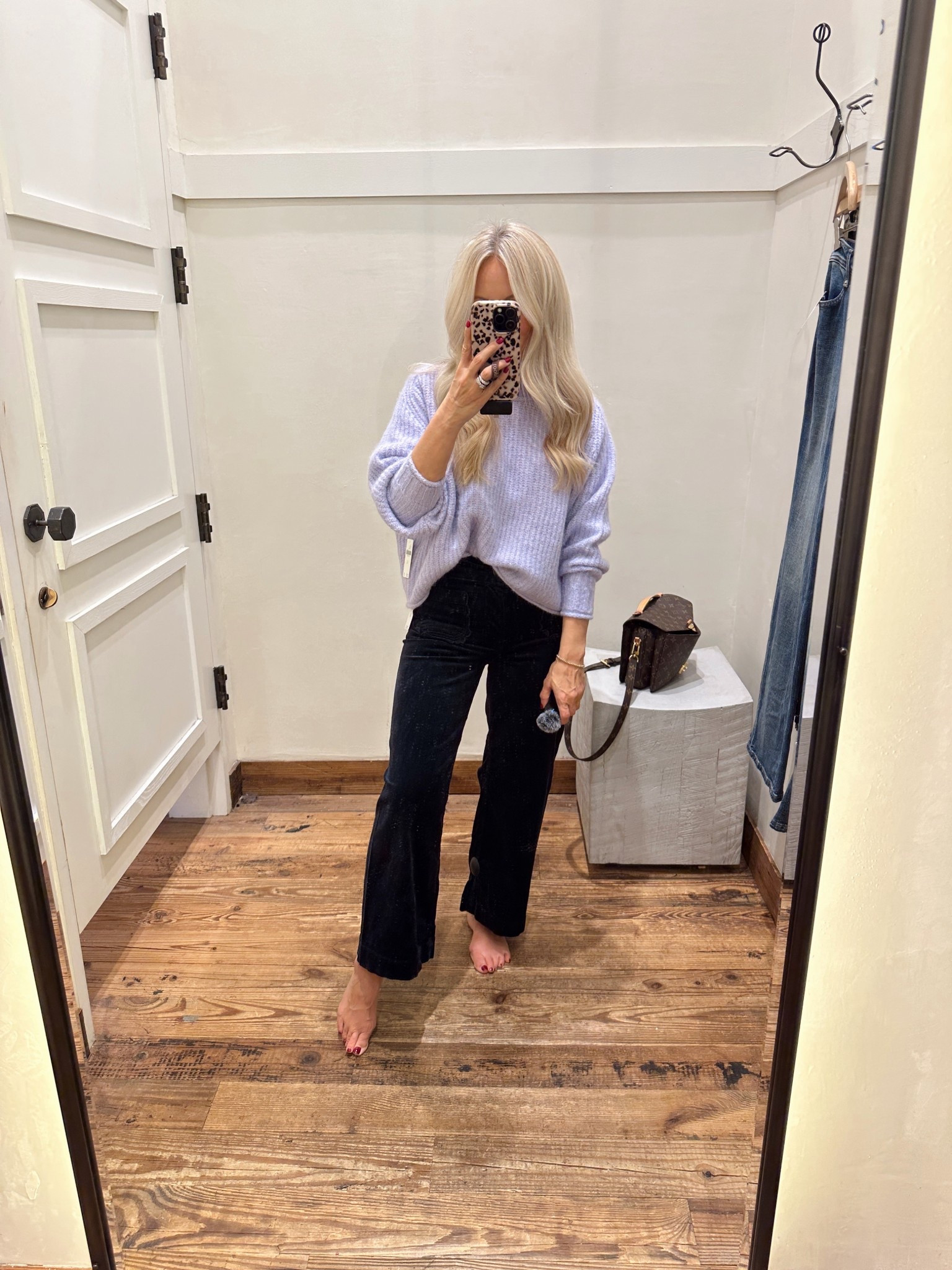 Runs TTS 30% off
Top- xsmall
Bottoms-2

#LTKGiftGuide #LTKOver40 #LTKCyberWeek