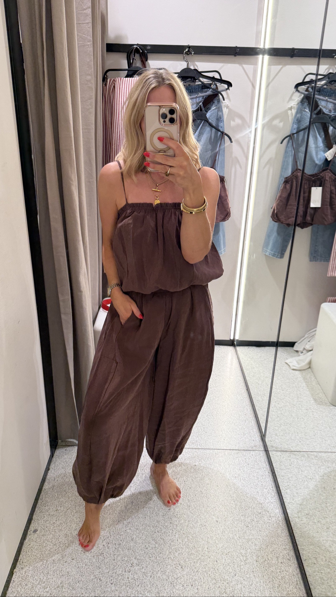 If you're feeling very straight up and down and would love to create a little more shape, this two-piece set is a fantastic option.

The top gently defines the waist, helping to create the appearance of curves, while the lightweight fabric keeps everything feeling cool, comfortable and effortless for summer.

What I love most is the versatility. Wear the pieces together for an easy outfit that does all of the work for you, or split them up and create multiple looks from the same set.

✨ Pair the trousers with a simple white t-shirt or vest.
✨ Style the top with high-rise jeans or a flowing skirt.

#LTKuk #LTKsummer #LTKstyletip