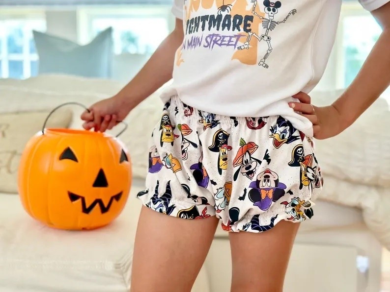 Girls Halloween Disney Ruffle Shorts / Minnie Shorts for Kids & Baby, Disney shorts, Magic Kingdom Outfit, Girls Disney Shorts

#LTKSeasonal #LTKKids #LTKTravel
