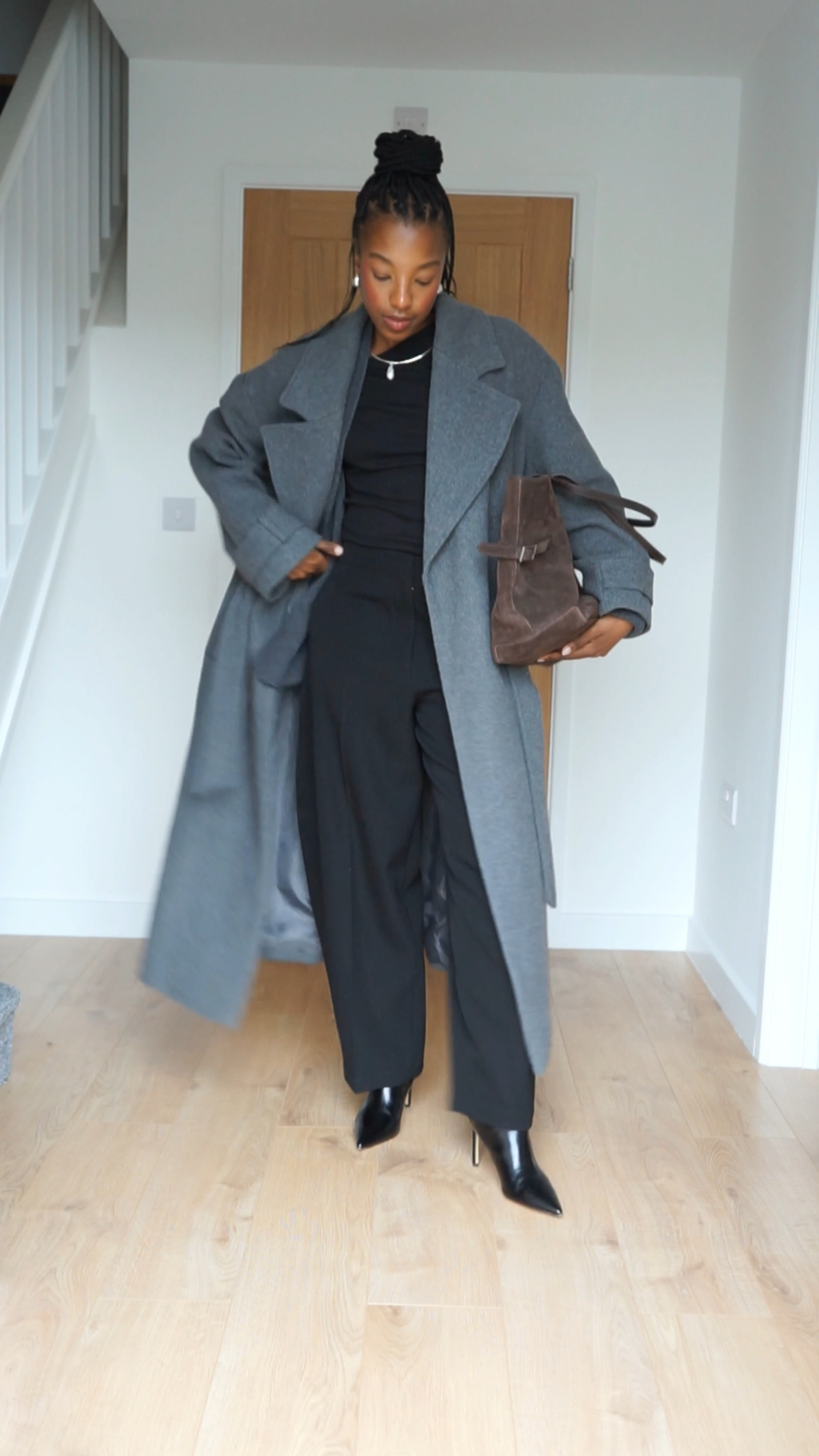 Day 13/99 simple work outfit 🖤 #ltkfashion #ltkdaily #ootdstyle #workoutfit 

#LTKstyletip #LTKeurope #LTKVideo