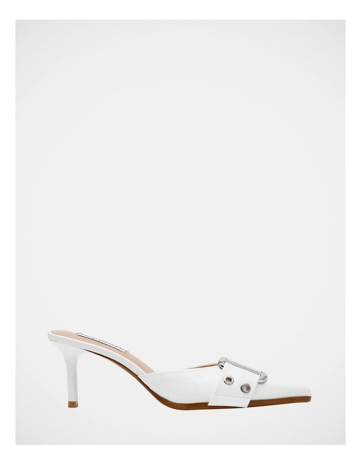 Steve MaddenHiatus Dress Shoe in White | Myer