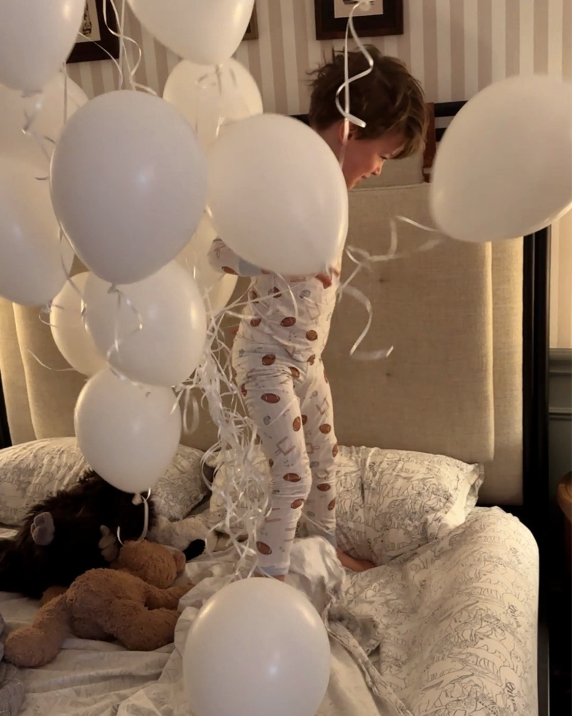 Birthday balloons & new toys 🥹

#LTKmomlife #LTKKids #LTKBaby