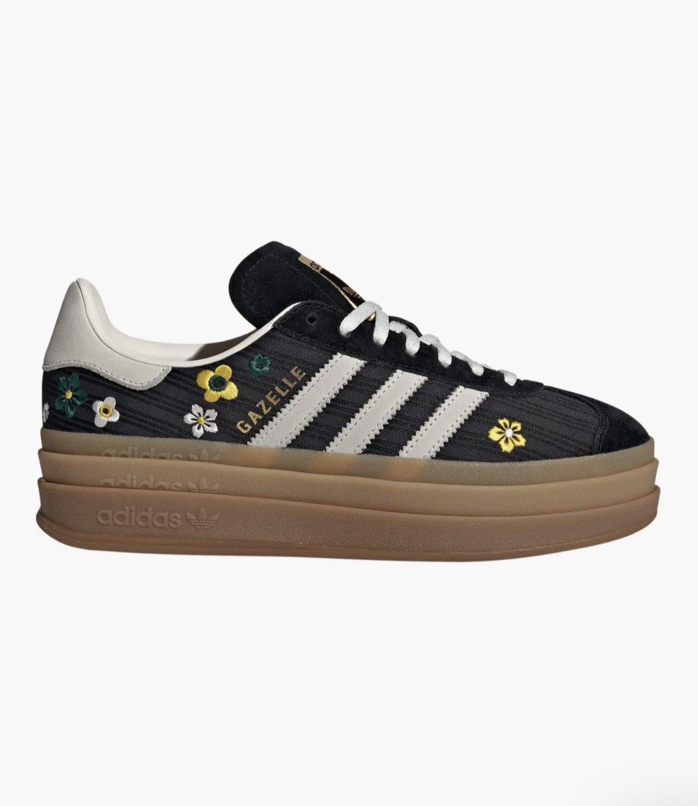 How cute are these Adidas?!?
Wear with wide leg jeans or low waist slouchy jeans 

#LTKFindsUnder100 #LTKSeasonal #LTKootd
