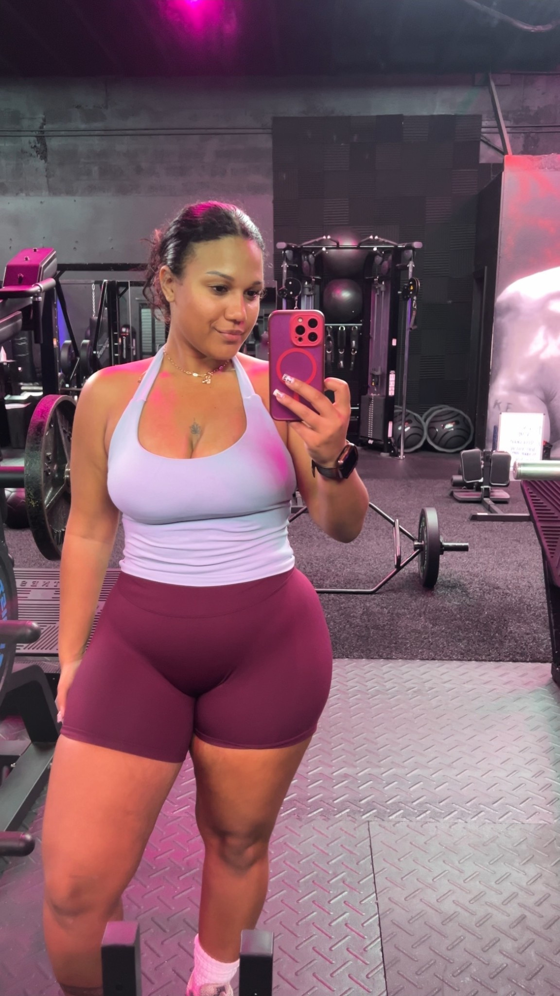 I’m wearing a size large! (In top and bottom)

#LTKgrwm #LTKActive #LTKfitnessgoals