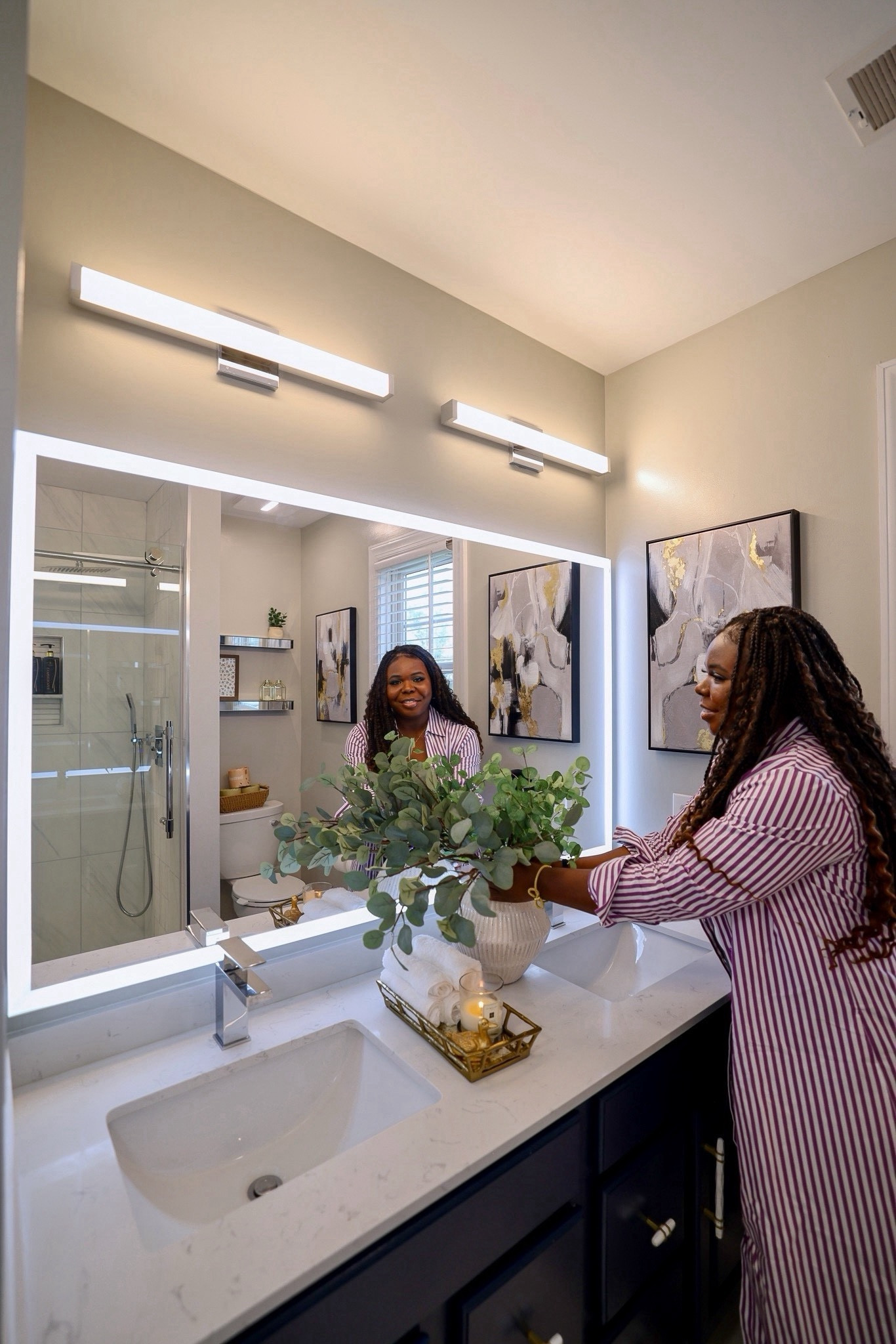 Bathroom decorating ideas perfect for a spring home refresh!

#LTKhome #LTKsalealert #LTKSeasonal